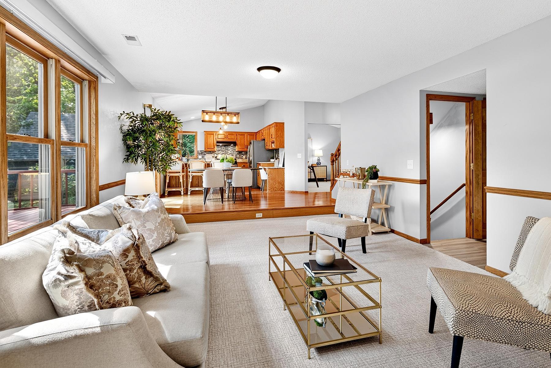 View of Residential at 570 Dorland Road, Maplewood MN 55119, Maplewood (17 of 43) - Mike Wilen | Minnesota Team Real Estate