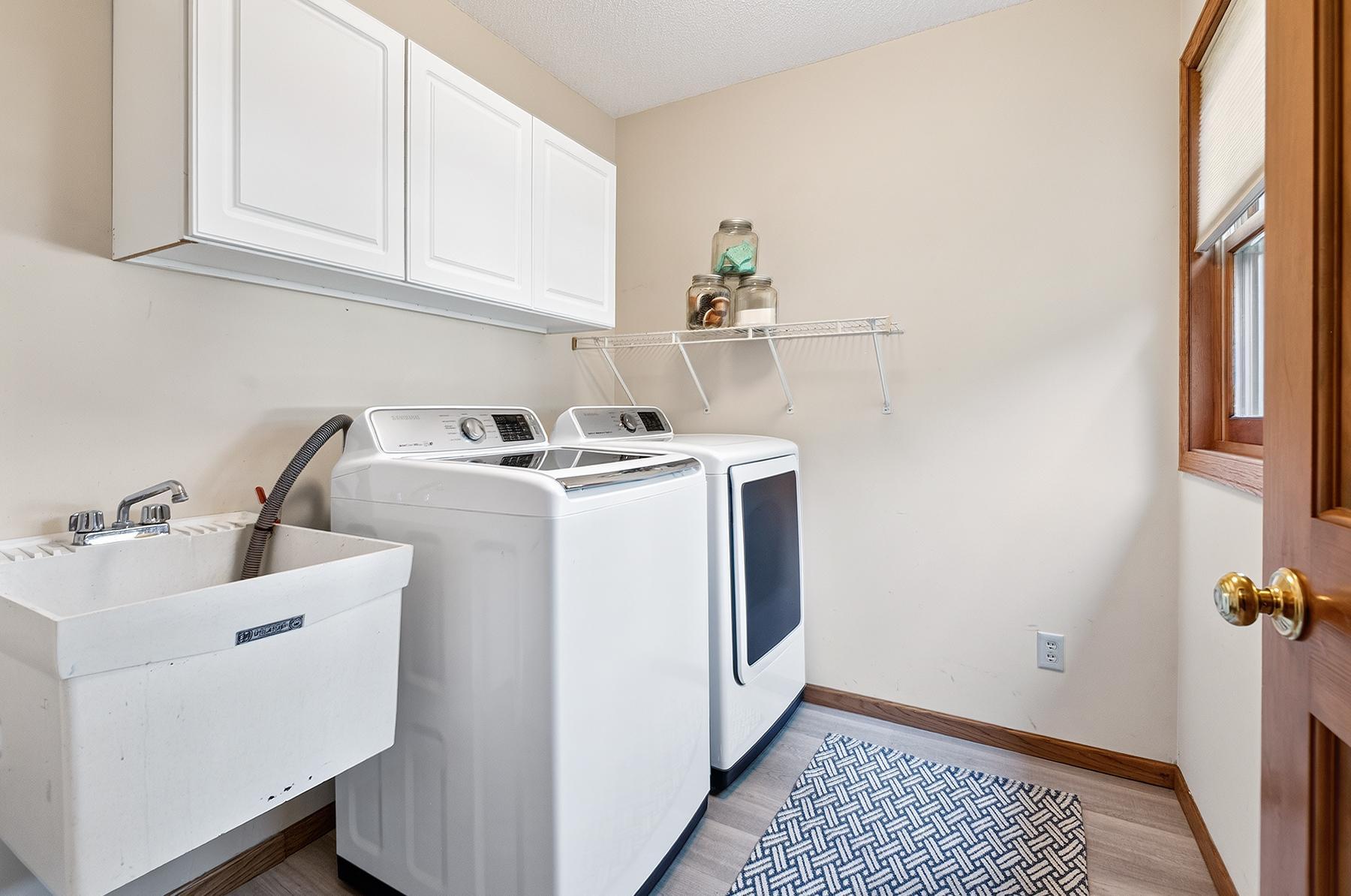 View of Residential at 570 Dorland Road, Maplewood MN 55119, Maplewood (24 of 43) - Mike Wilen | Minnesota Team Real Estate