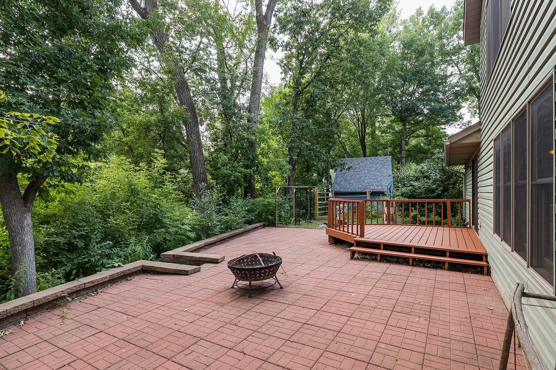 View of Residential at 570 Dorland Road, Maplewood MN 55119, Maplewood (36 of 43) - Mike Wilen | Minnesota Team Real Estate