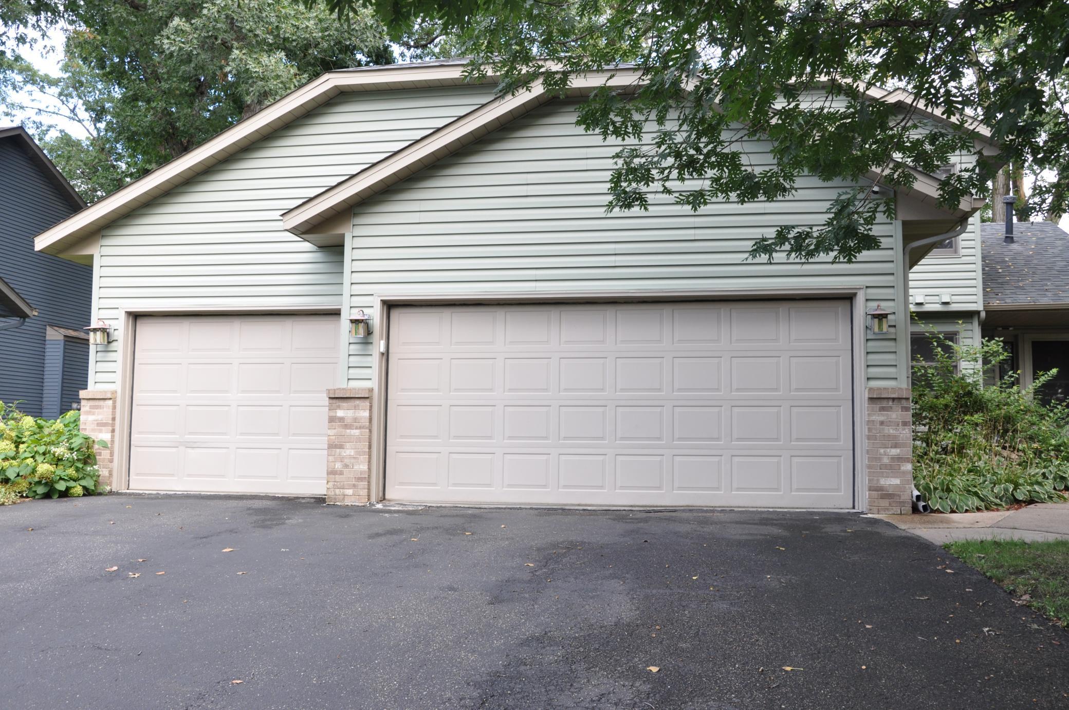 View of Residential at 570 Dorland Road, Maplewood MN 55119, Maplewood (40 of 47) - Mike Wilen | Minnesota Team Real Estate