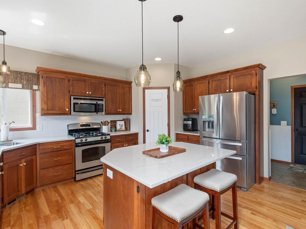 View of Residential at 1631 Sparrow Road, Waconia MN 55387, Waconia (18 of 62) - Mike Wilen | Minnesota Team Real Estate