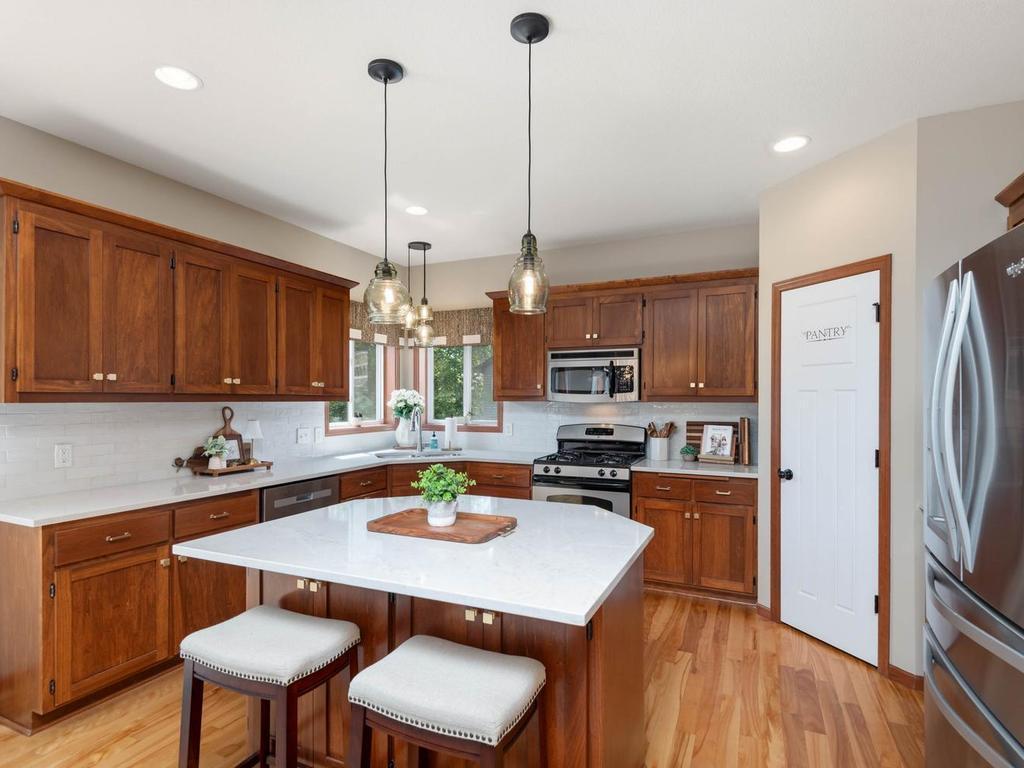 View of Residential at 1631 Sparrow Road, Waconia MN 55387, Waconia (17 of 62) - Mike Wilen | Minnesota Team Real Estate