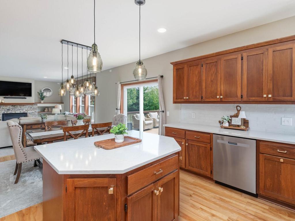 View of Residential at 1631 Sparrow Road, Waconia MN 55387, Waconia (21 of 62) - Mike Wilen | Minnesota Team Real Estate