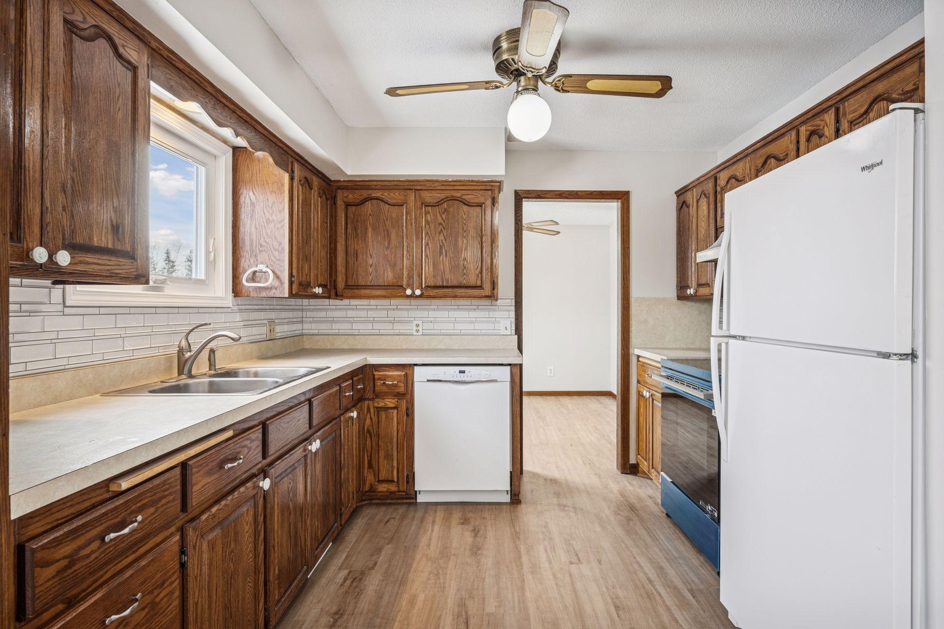 View of Residential at 7050 Pioneer Trail, Greenfield MN 55357, Greenfield (11 of 48) - Mike Wilen | Minnesota Team Real Estate