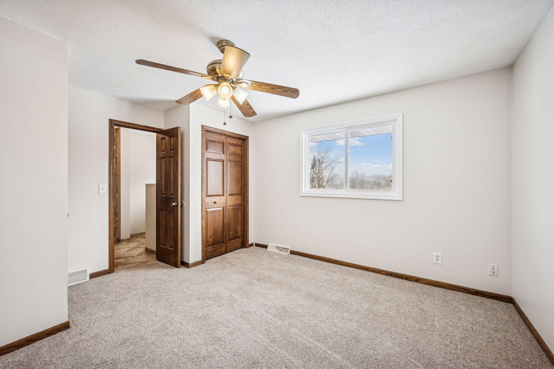 View of Residential at 7050 Pioneer Trail, Greenfield MN 55357, Greenfield (22 of 48) - Mike Wilen | Minnesota Team Real Estate