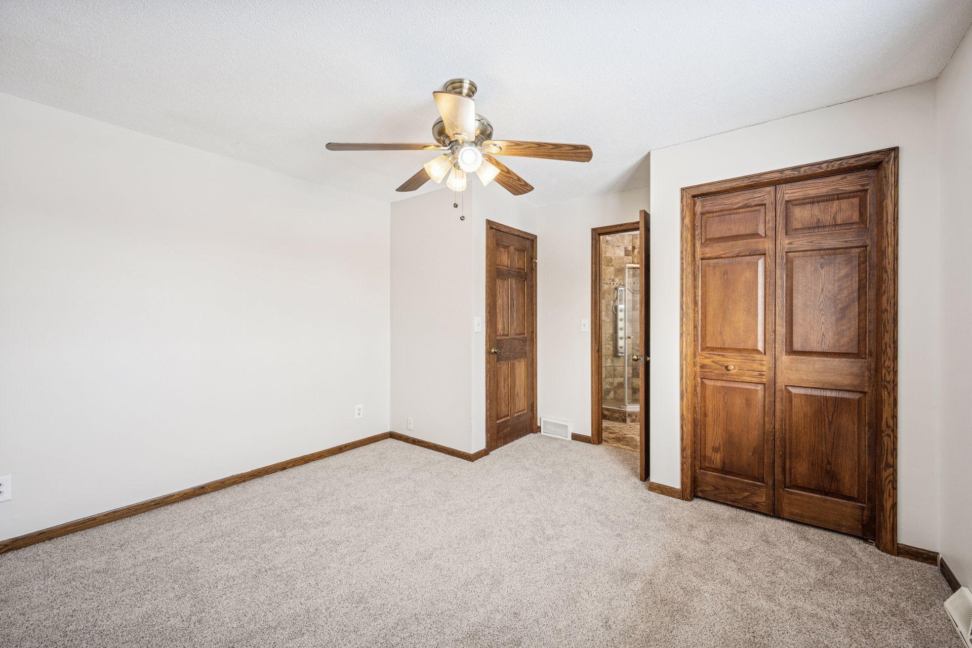 View of Residential at 7050 Pioneer Trail, Greenfield MN 55357, Greenfield (23 of 48) - Mike Wilen | Minnesota Team Real Estate