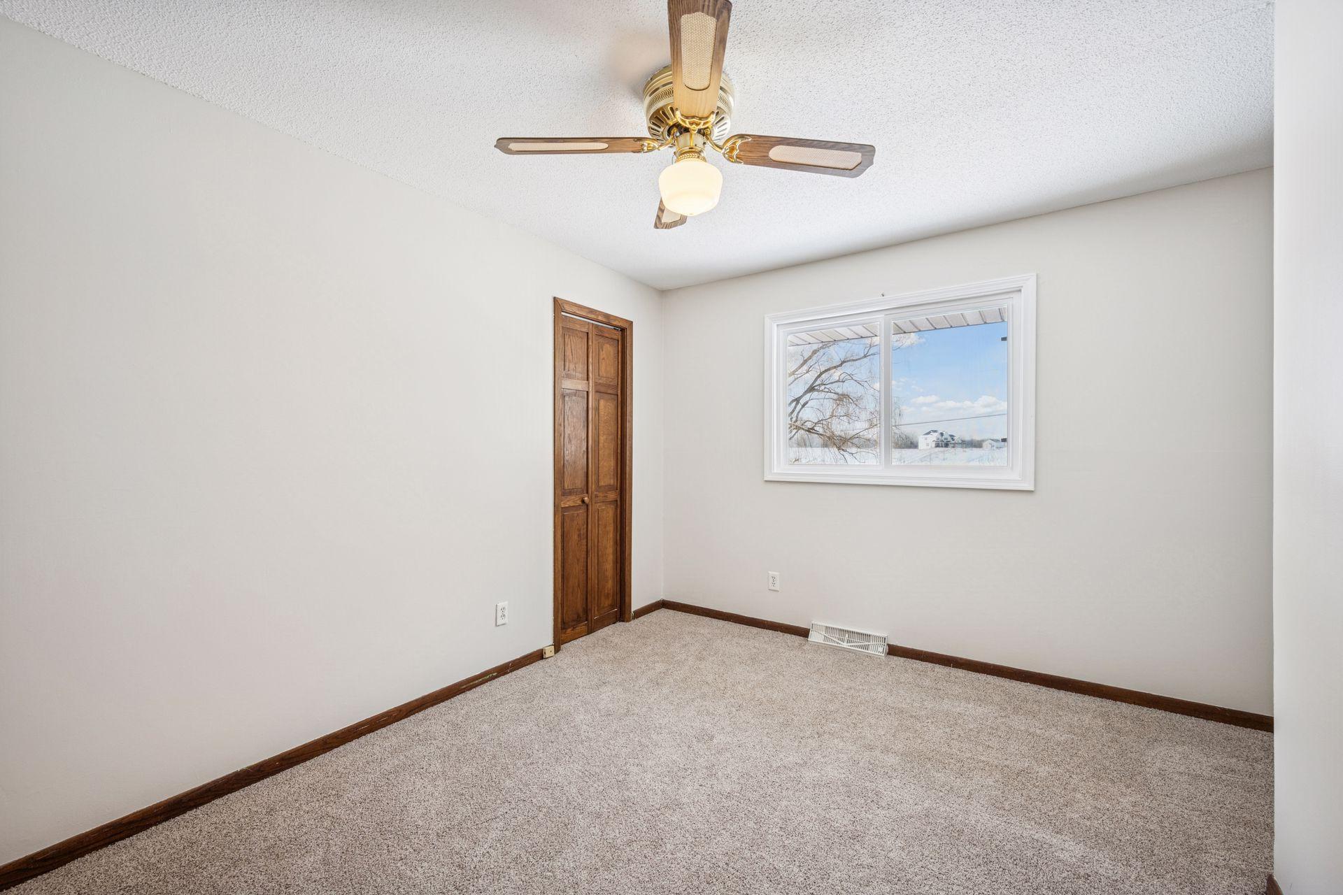 View of Residential at 7050 Pioneer Trail, Greenfield MN 55357, Greenfield (28 of 48) - Mike Wilen | Minnesota Team Real Estate
