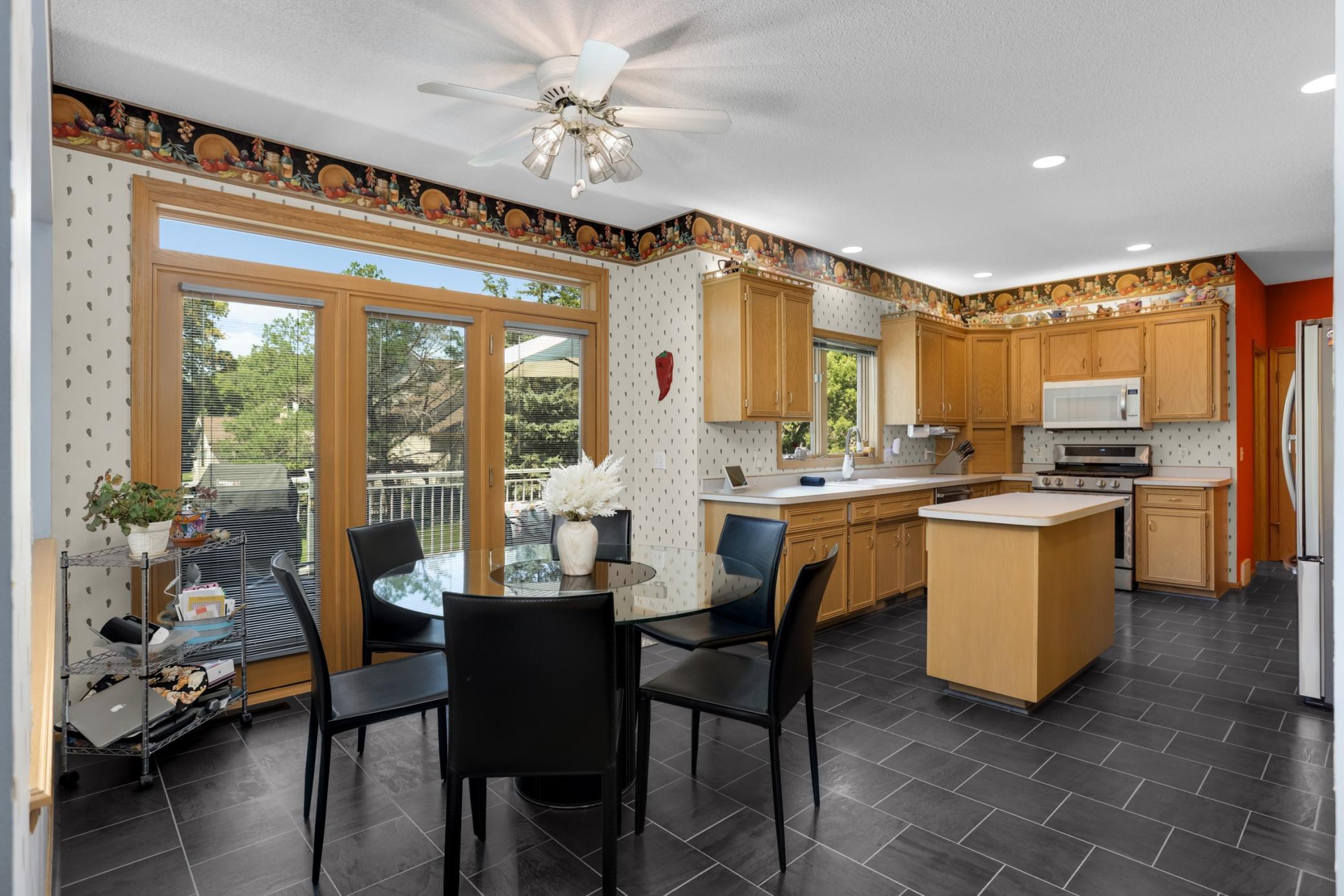 View of Residential at 527 Hackmore Drive, Eagan MN 55123, Eagan (22 of 58) - Mike Wilen | Minnesota Team Real Estate