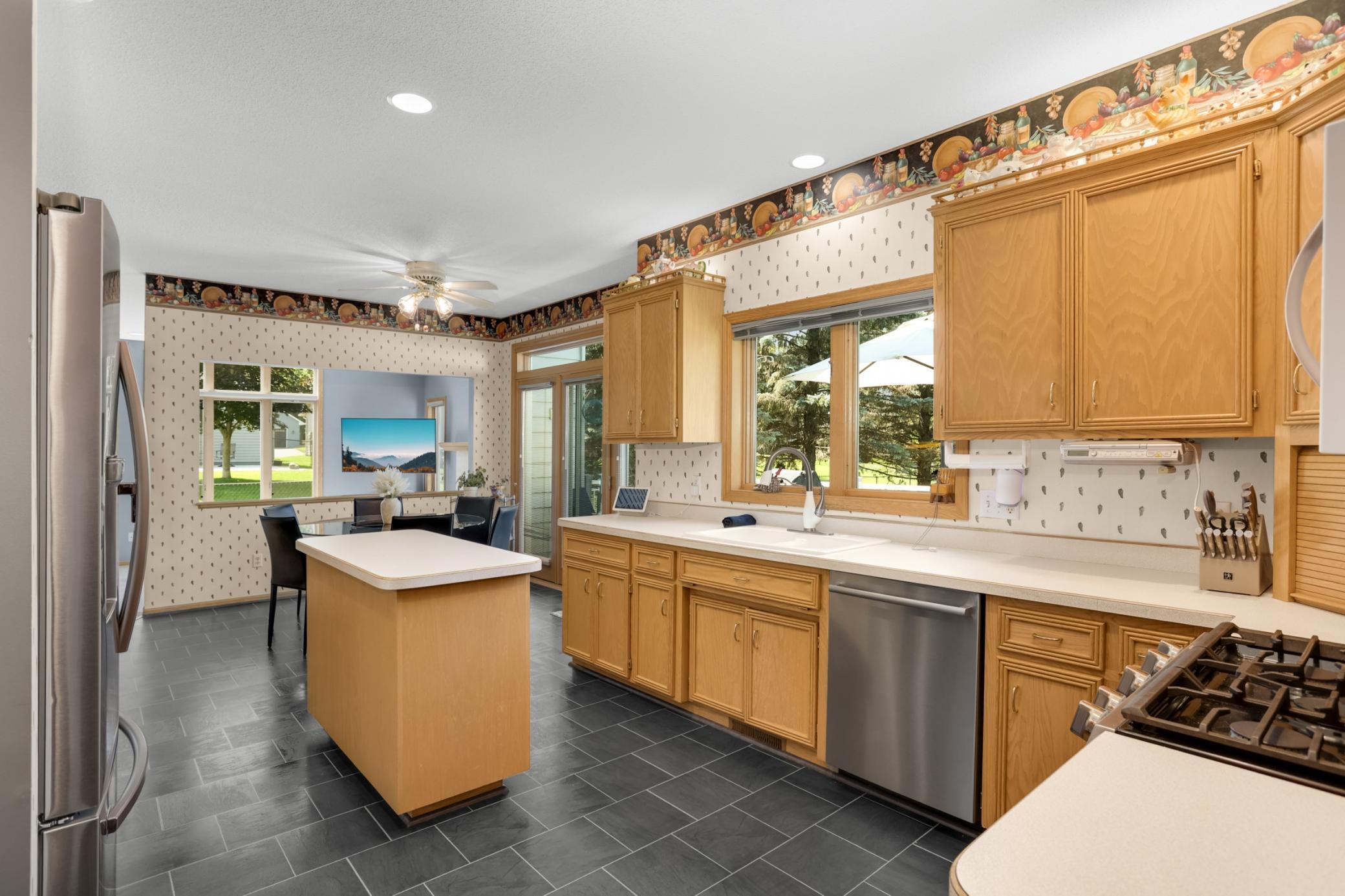 View of Residential at 527 Hackmore Drive, Eagan MN 55123, Eagan (25 of 58) - Mike Wilen | Minnesota Team Real Estate