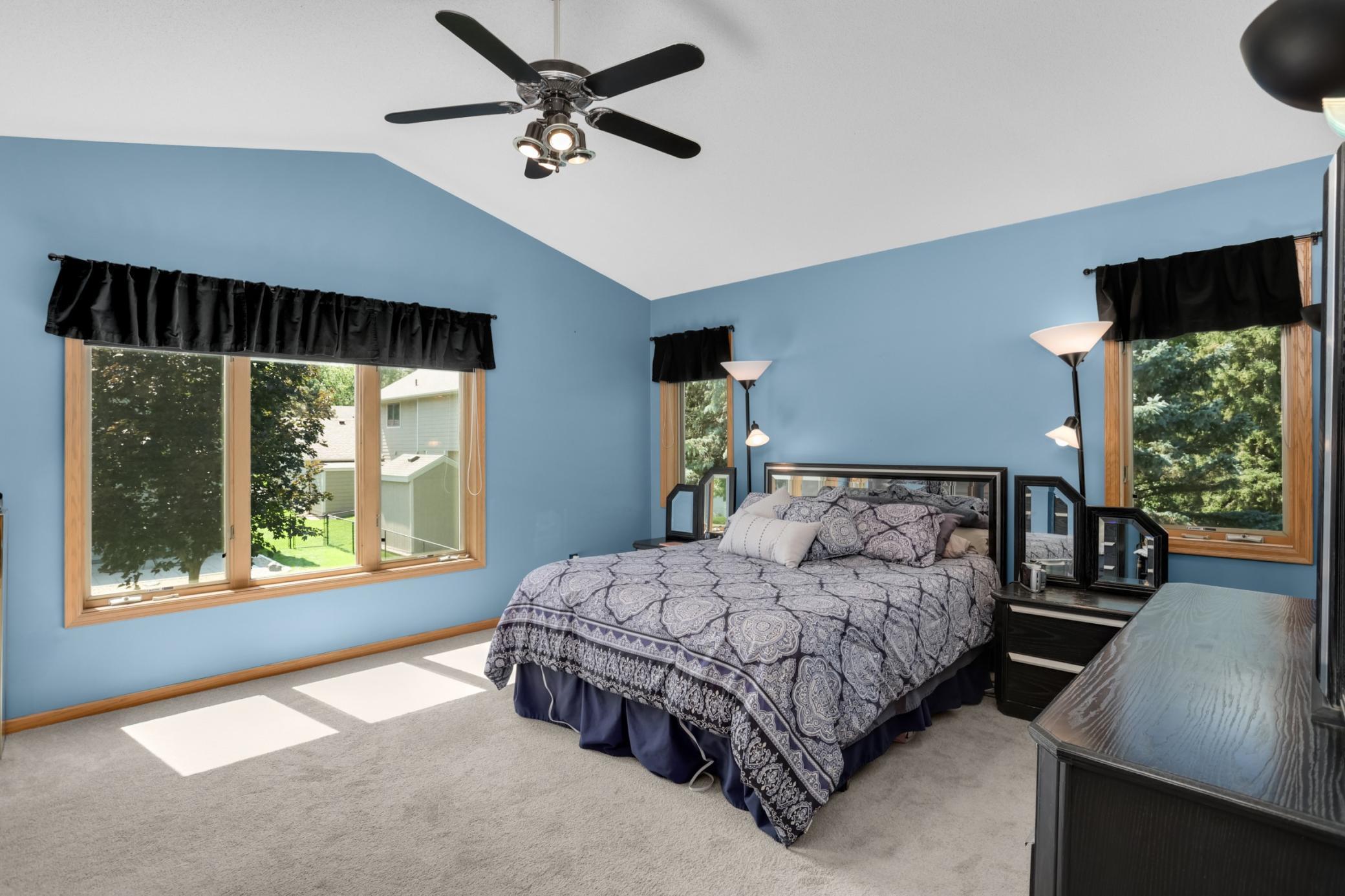 View of Residential at 527 Hackmore Drive, Eagan MN 55123, Eagan (33 of 58) - Mike Wilen | Minnesota Team Real Estate