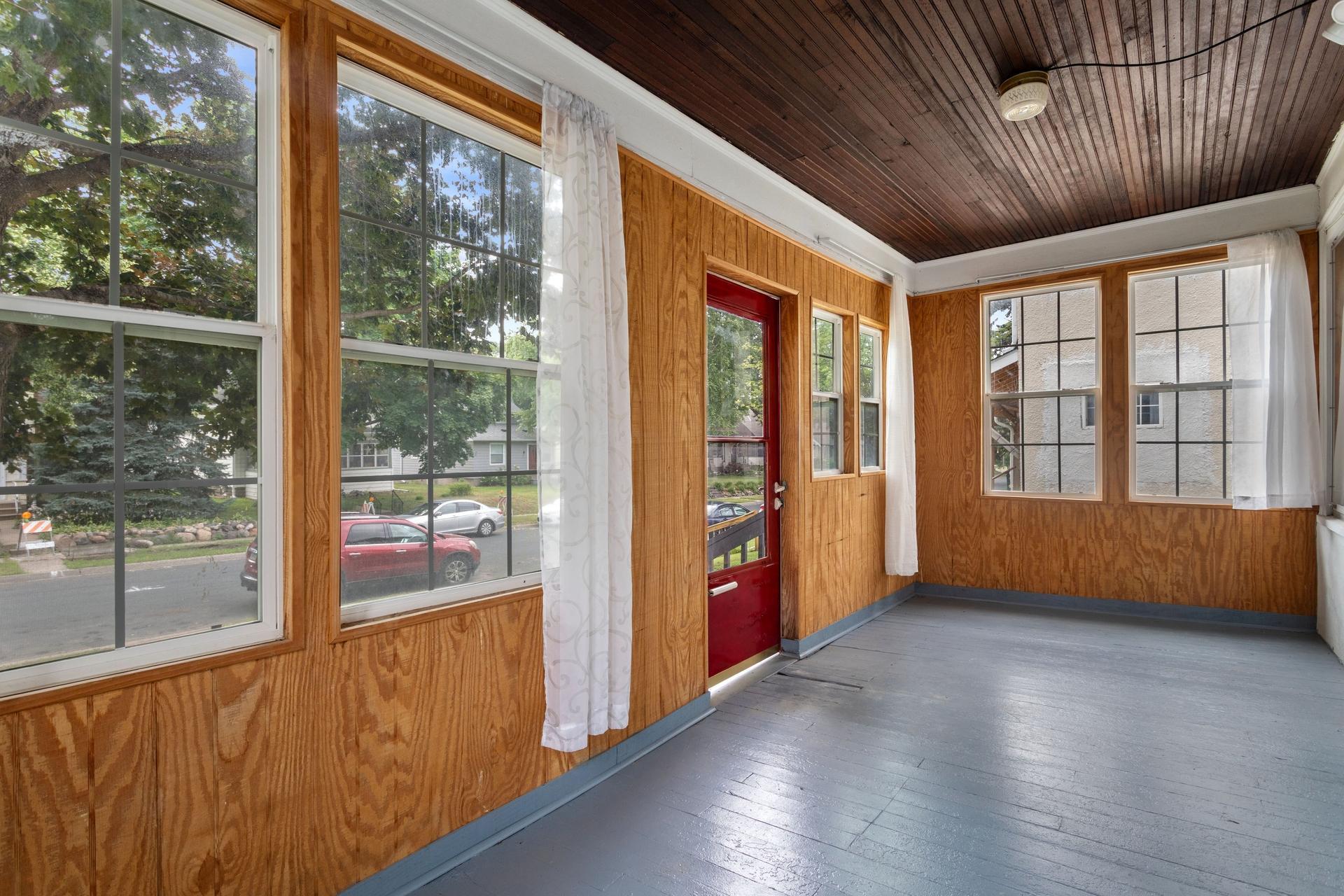 View of Residential at 4040 Madison Street, Columbia Heights MN 55421, Columbia Heights (10 of 17) - Mike Wilen | Minnesota Team Real Estate