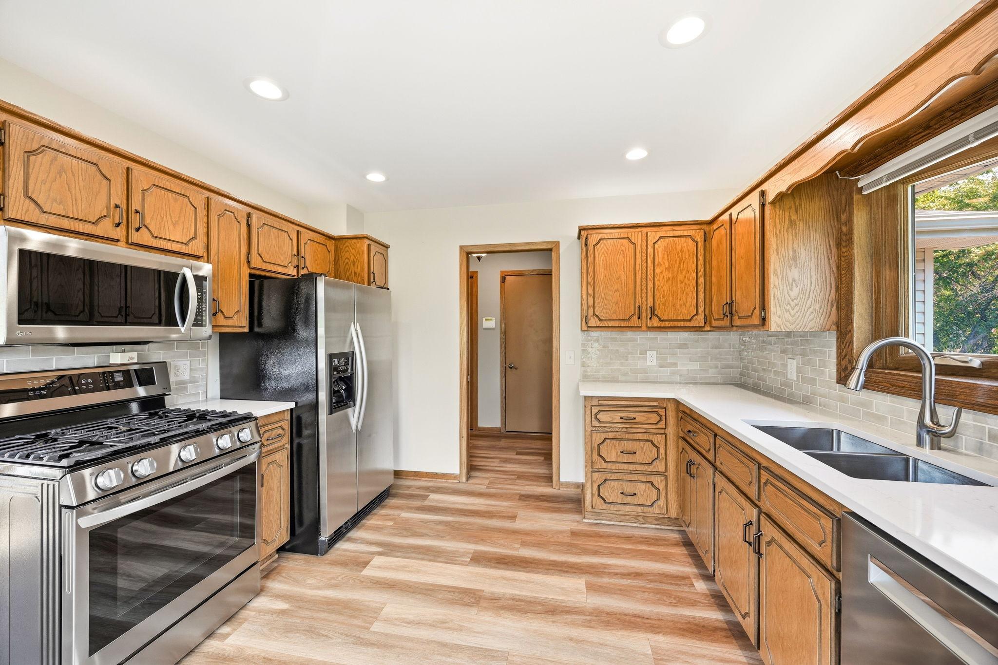 View of Residential at 6799 Sunnyslope Drive, Maple Grove MN 55311, Maple Grove (5 of 35) - Mike Wilen | Minnesota Team Real Estate