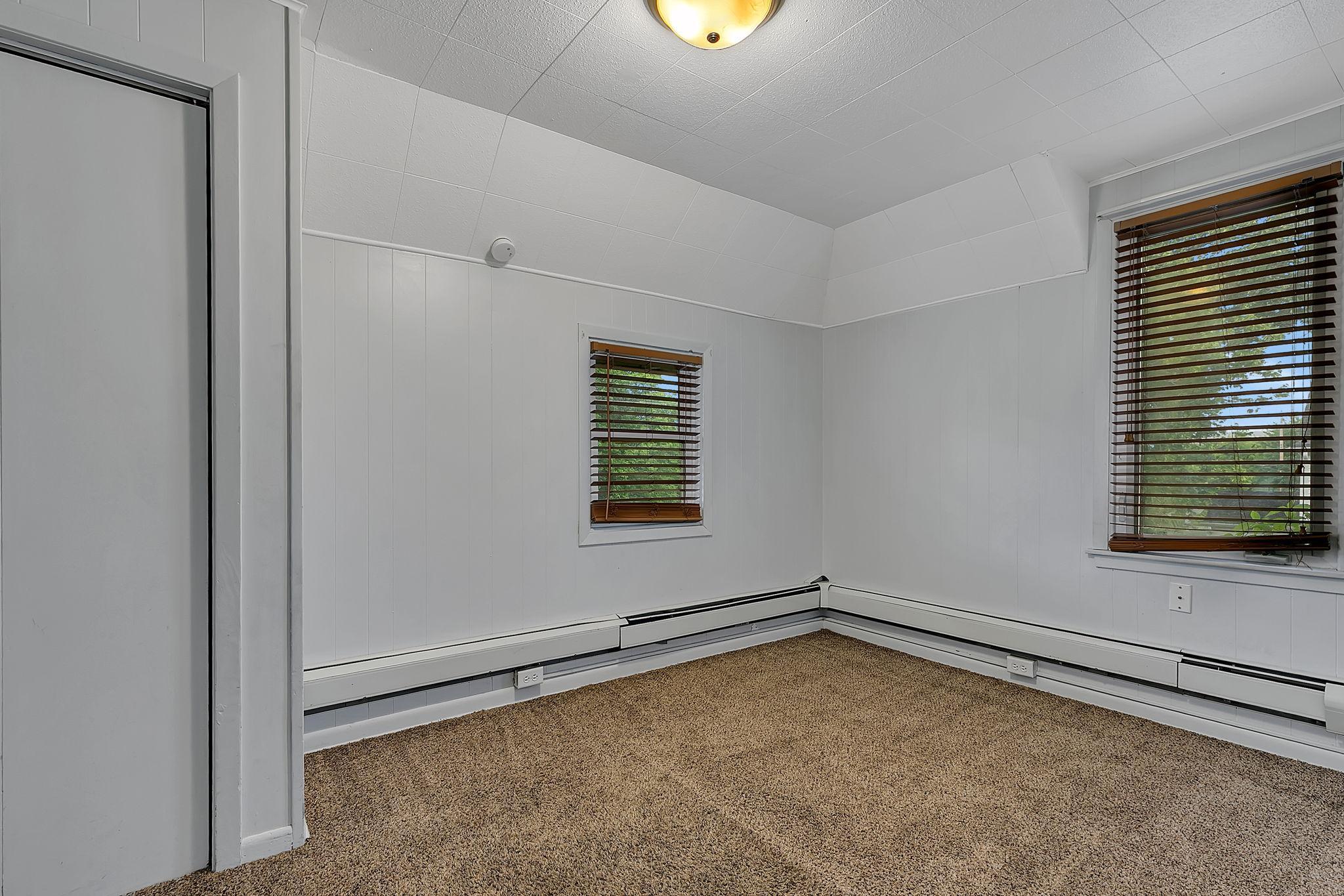 View of Residential Income at 1324 1st Street, Saint Cloud MN 56303, Saint Cloud (20 of 26) - Mike Wilen | Minnesota Team Real Estate