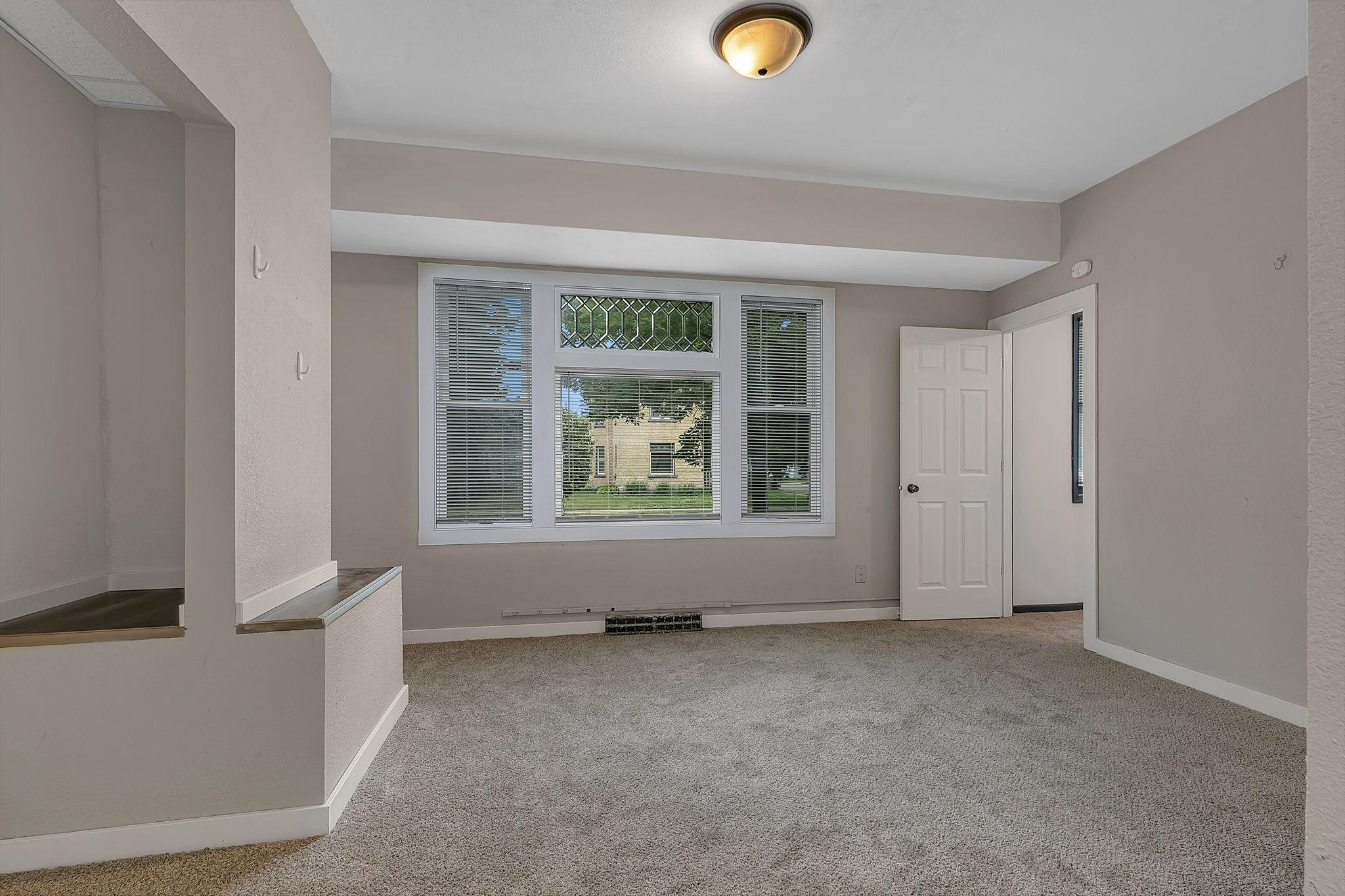 View of Residential Income at 1324 1st Street, Saint Cloud MN 56303, Saint Cloud (10 of 26) - Mike Wilen | Minnesota Team Real Estate