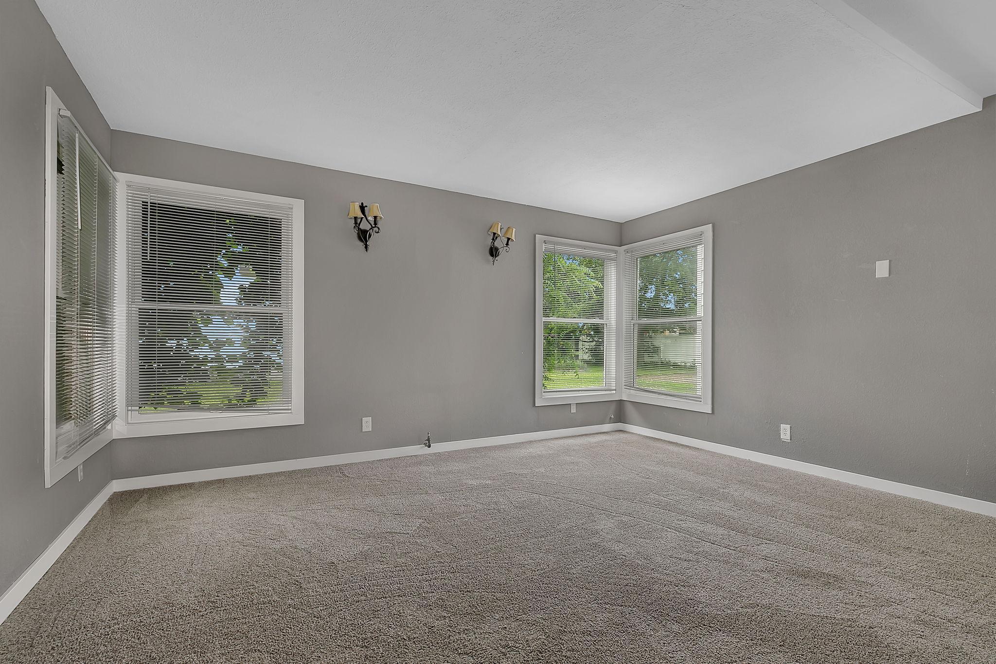 View of Residential Income at 1324 1st Street, Saint Cloud MN 56303, Saint Cloud (9 of 26) - Mike Wilen | Minnesota Team Real Estate