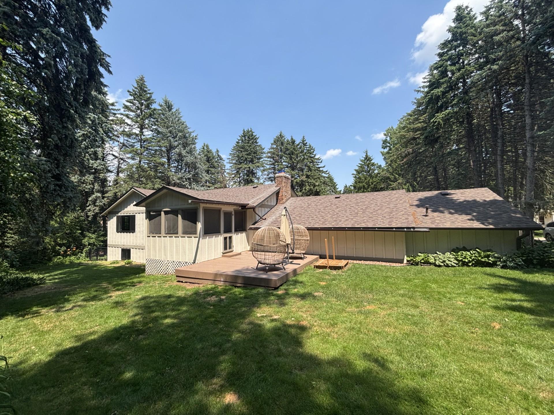 View of Residential at 1148 Kenilworth Drive, Woodbury MN 55125, Woodbury (47 of 51) - Mike Wilen | Minnesota Team Real Estate