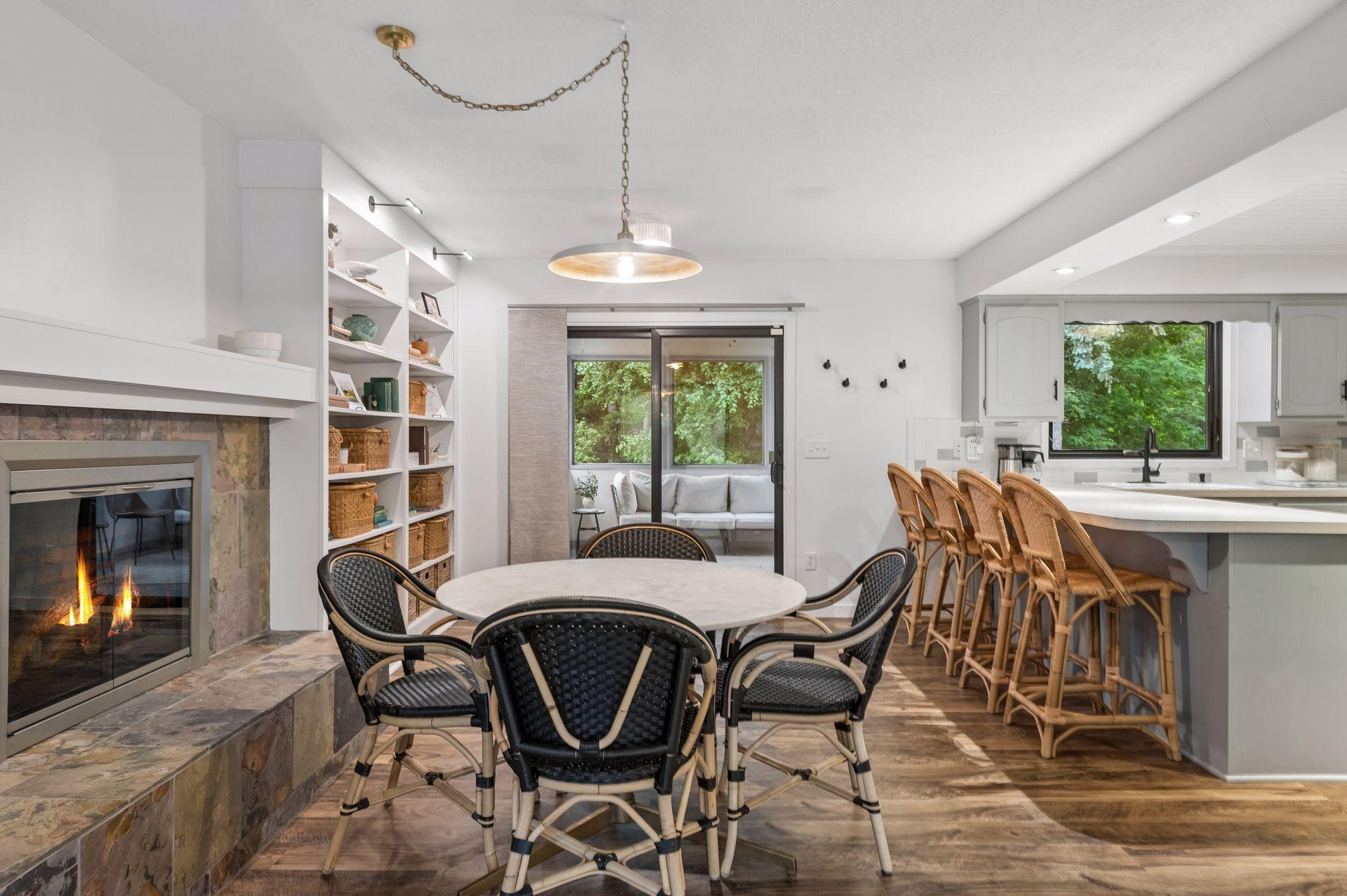 View of Residential at 1148 Kenilworth Drive, Woodbury MN 55125, Woodbury (17 of 51) - Mike Wilen | Minnesota Team Real Estate