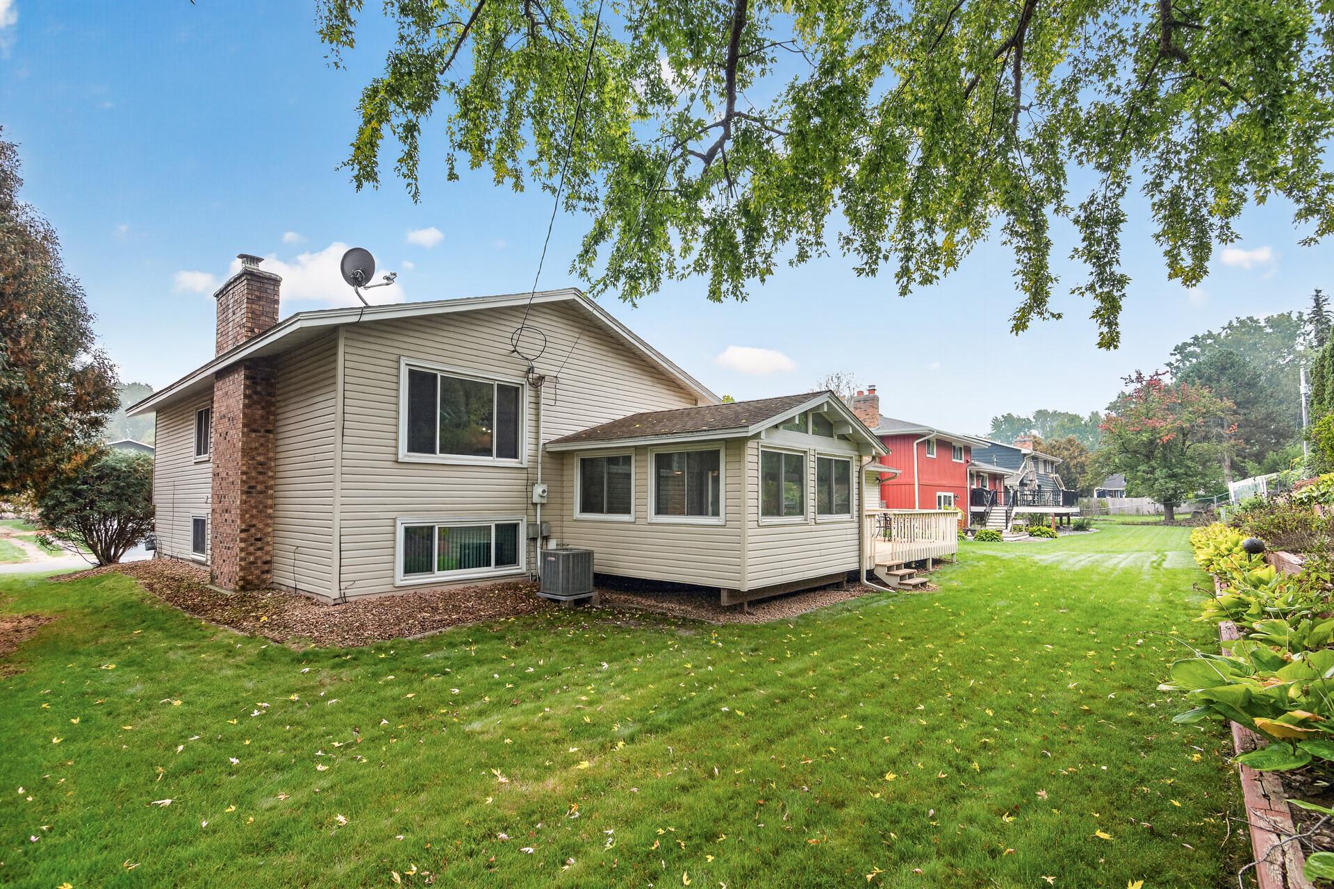 View of Residential at 4409 Flag Avenue, New Hope MN 55428, New Hope (7 of 8) - Mike Wilen | Minnesota Team Real Estate