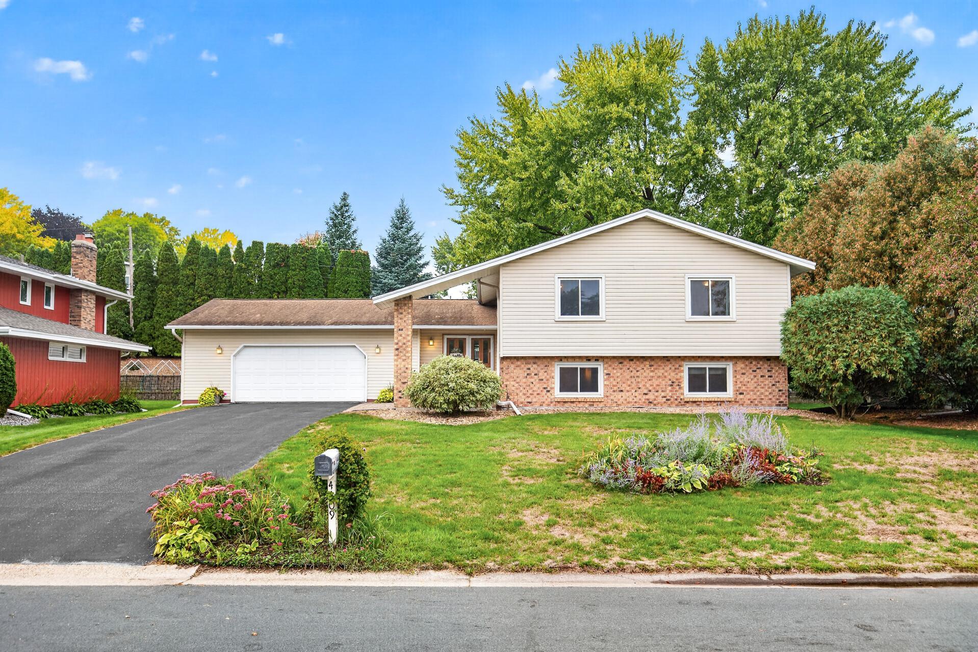 View of Single Family at 4409 Flag Avenue, New Hope - Mike Wilen | Minnesota Team Real Estate