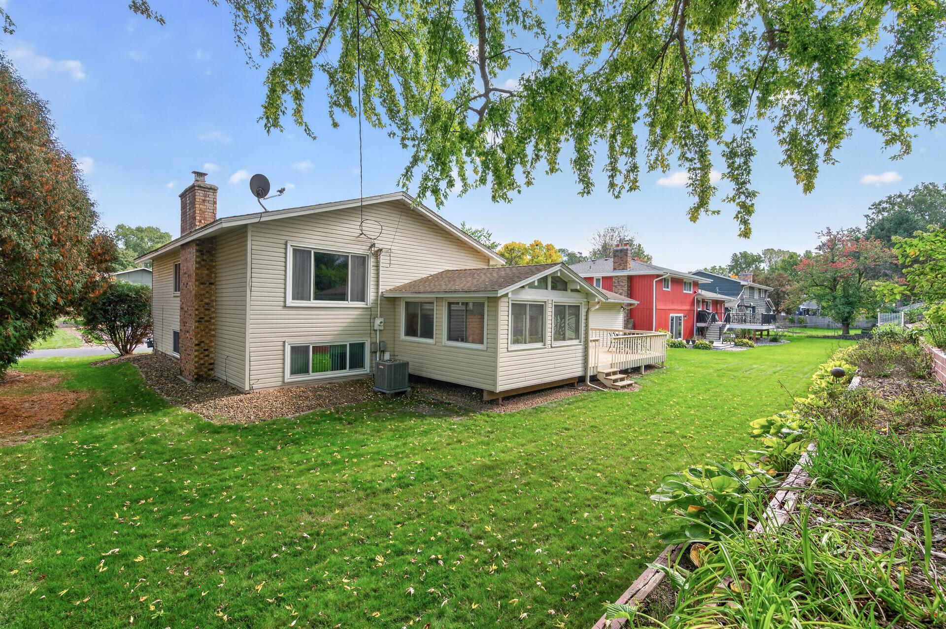 View of Residential at 4409 Flag Avenue, New Hope MN 55428, New Hope (48 of 50) - Mike Wilen | Minnesota Team Real Estate