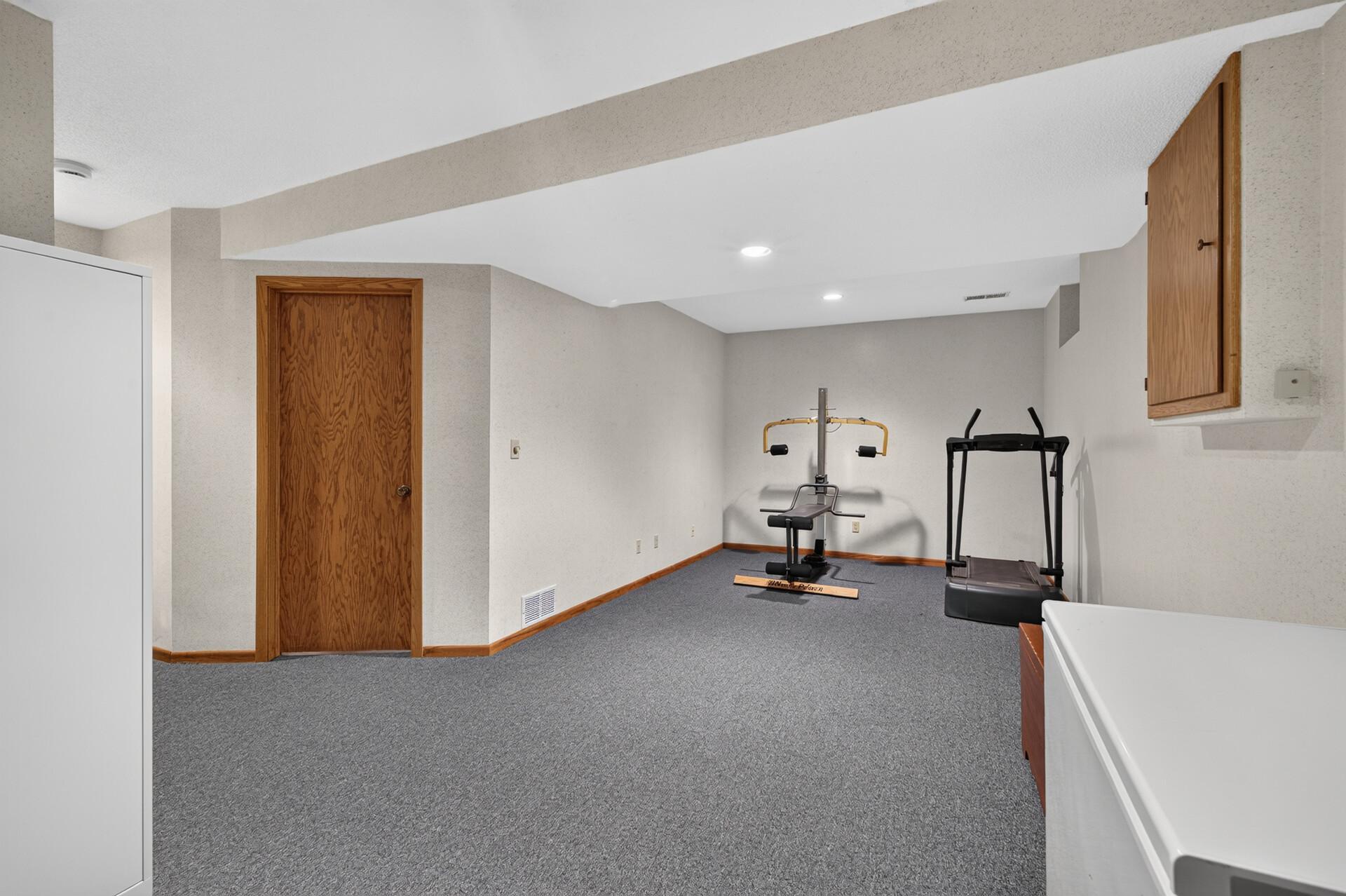View of Residential at 4409 Flag Avenue, New Hope MN 55428, New Hope (41 of 50) - Mike Wilen | Minnesota Team Real Estate
