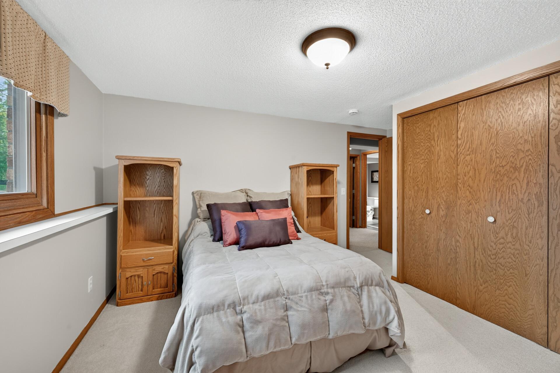 View of Residential at 4409 Flag Avenue, New Hope MN 55428, New Hope (36 of 50) - Mike Wilen | Minnesota Team Real Estate