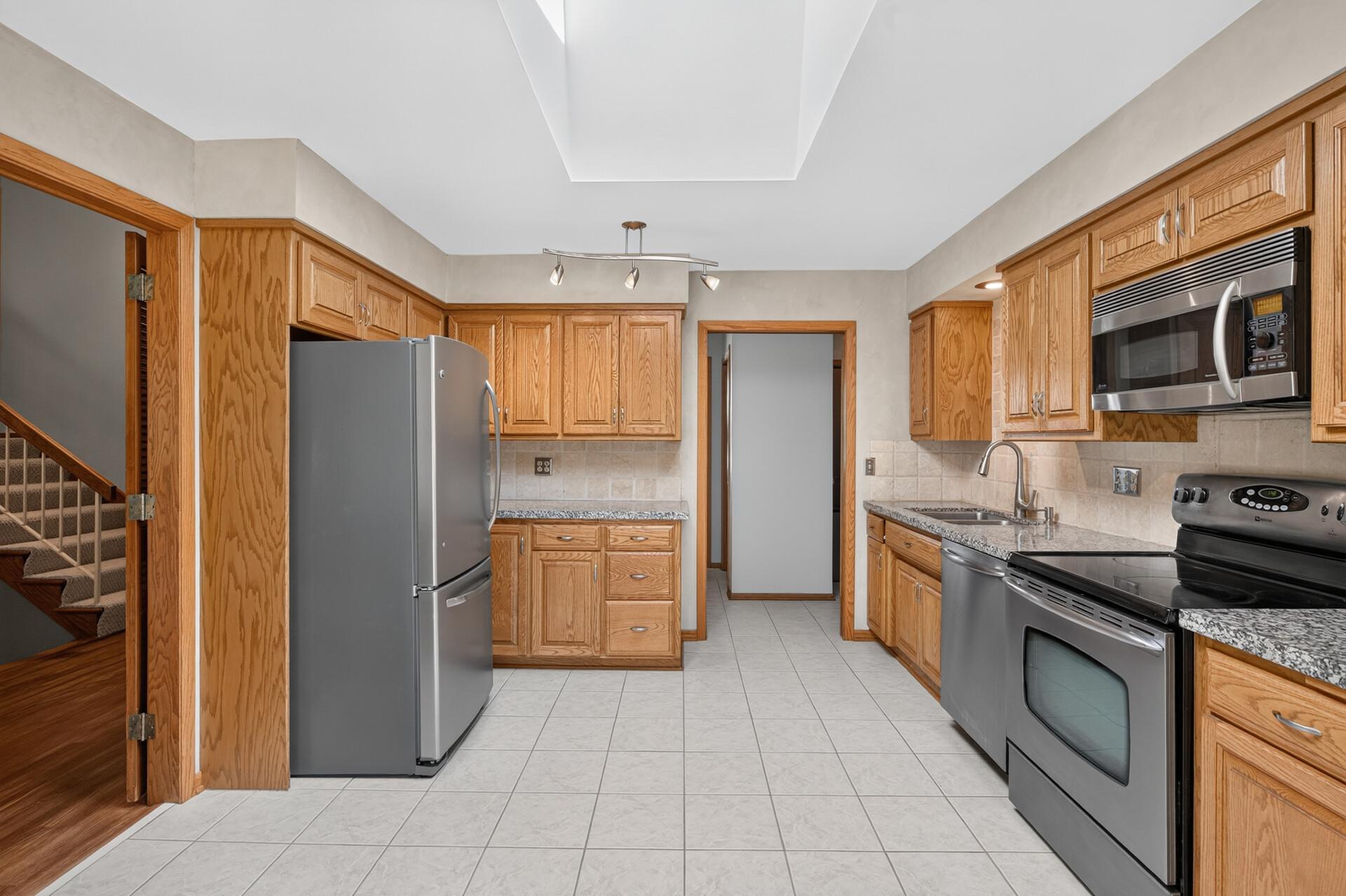 View of Residential at 4409 Flag Avenue, New Hope MN 55428, New Hope (12 of 50) - Mike Wilen | Minnesota Team Real Estate
