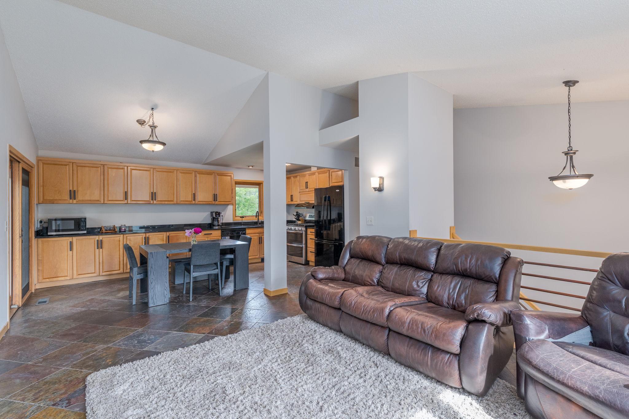 View of Residential at 2840 Mayflower Avenue, Minnetonka MN 55305, Minnetonka (2 of 49) - Mike Wilen | Minnesota Team Real Estate