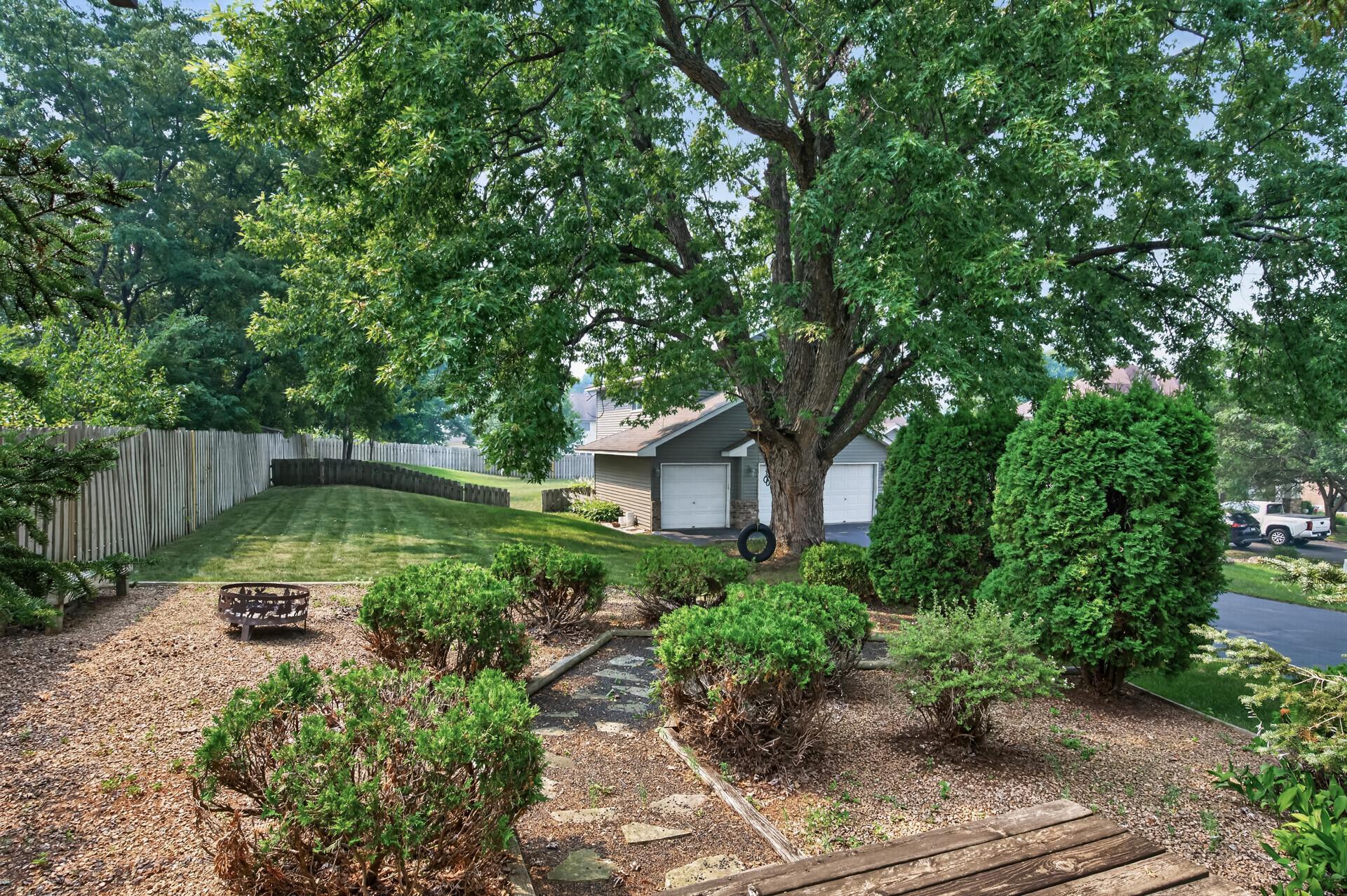 View of Residential at 12628 Dutch Court, Apple Valley MN 55124, Apple Valley (33 of 41) - Mike Wilen | Minnesota Team Real Estate