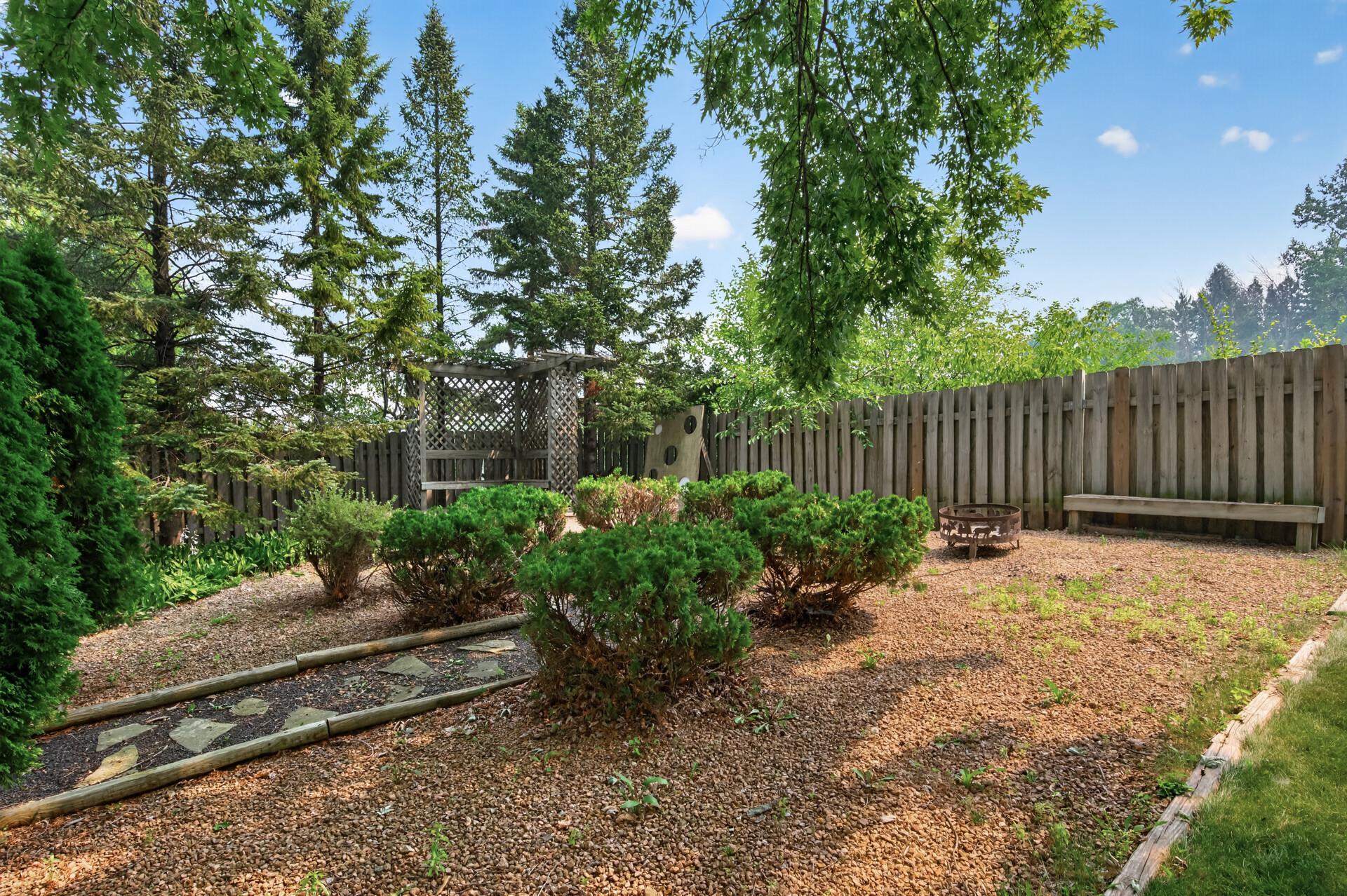 View of Residential at 12628 Dutch Court, Apple Valley MN 55124, Apple Valley (31 of 41) - Mike Wilen | Minnesota Team Real Estate