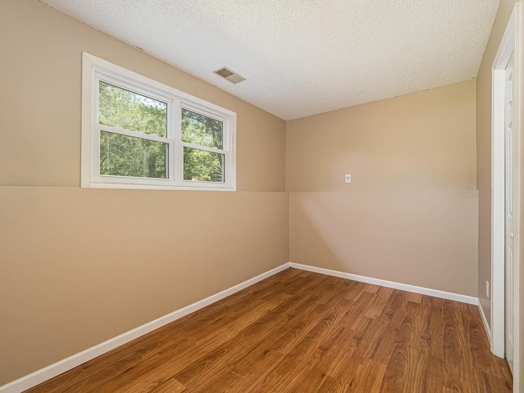 View of Residential at 5590 Jeffery Avenue, Howard Lake MN 55349, Howard Lake (21 of 26) - Mike Wilen | Minnesota Team Real Estate