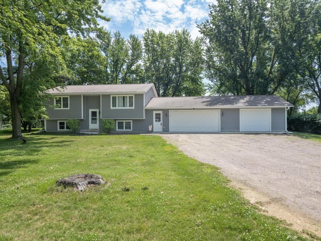 View of Residential at 5590 Jeffery Avenue, Howard Lake MN 55349, Howard Lake (8 of 26) - Mike Wilen | Minnesota Team Real Estate