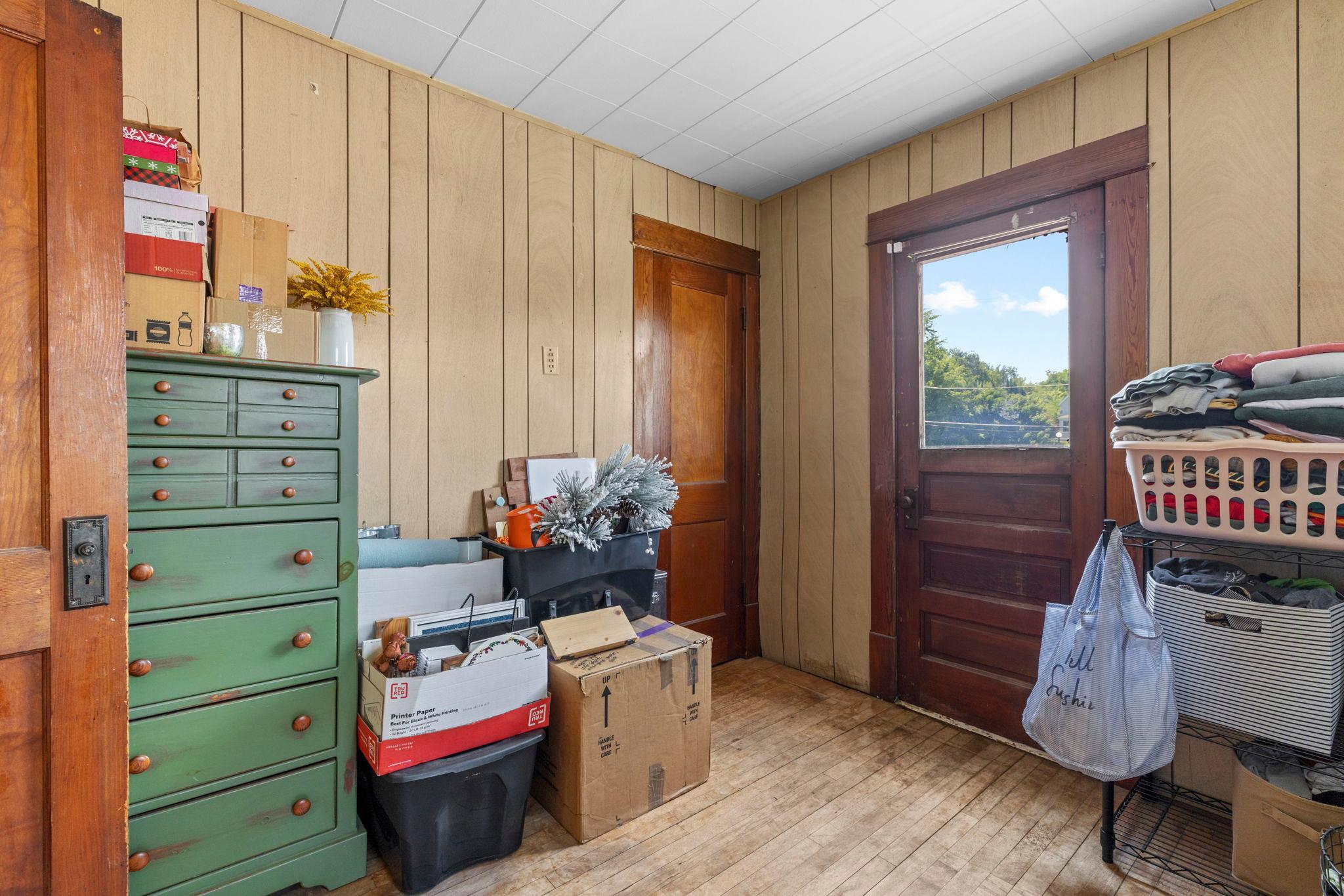 View of Residential at 553 Manomin Avenue, Saint Paul MN 55107, Saint Paul (31 of 60) - Mike Wilen | Minnesota Team Real Estate