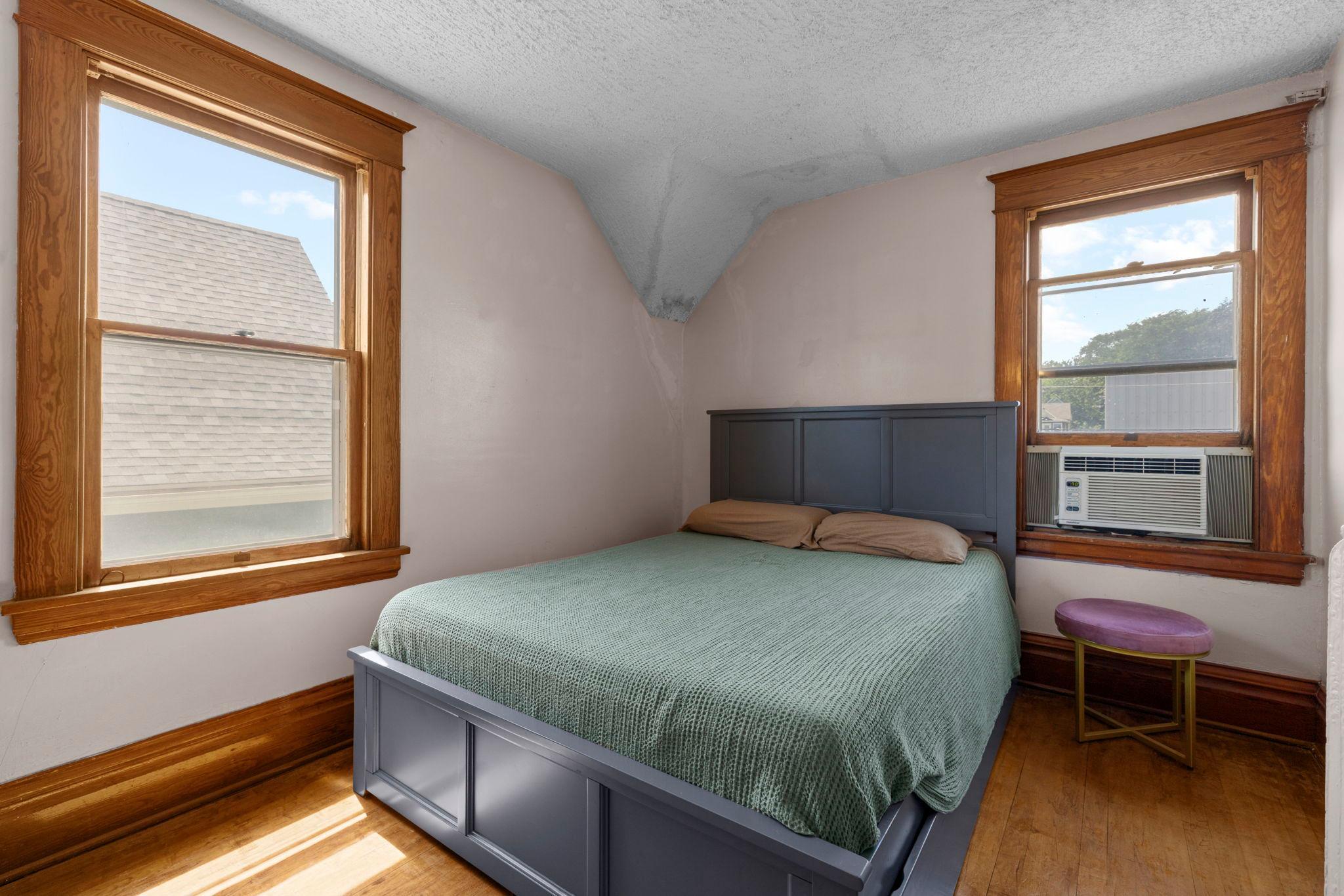 View of Residential at 553 Manomin Avenue, Saint Paul MN 55107, Saint Paul (24 of 60) - Mike Wilen | Minnesota Team Real Estate