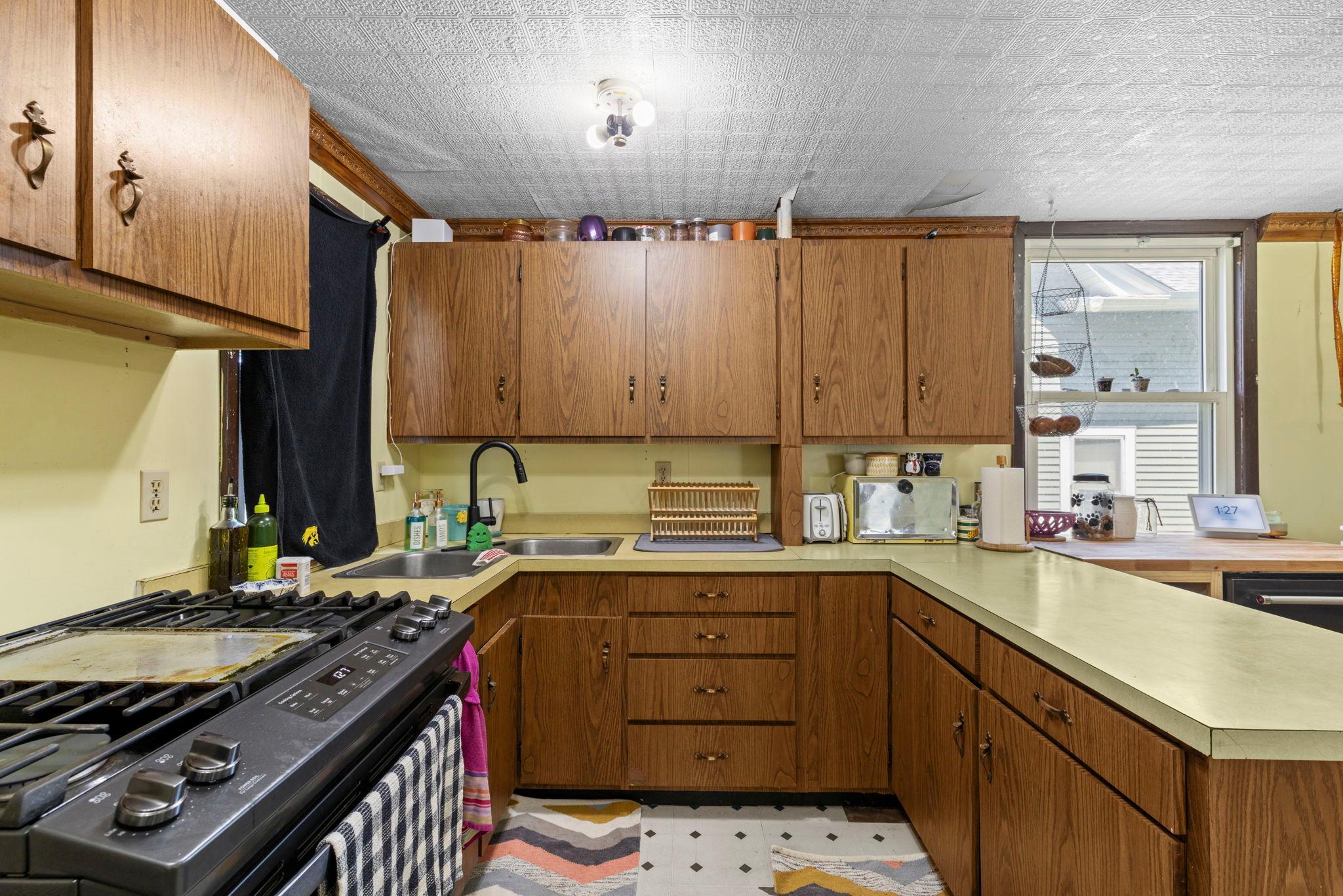 View of Residential at 553 Manomin Avenue, Saint Paul MN 55107, Saint Paul (19 of 60) - Mike Wilen | Minnesota Team Real Estate
