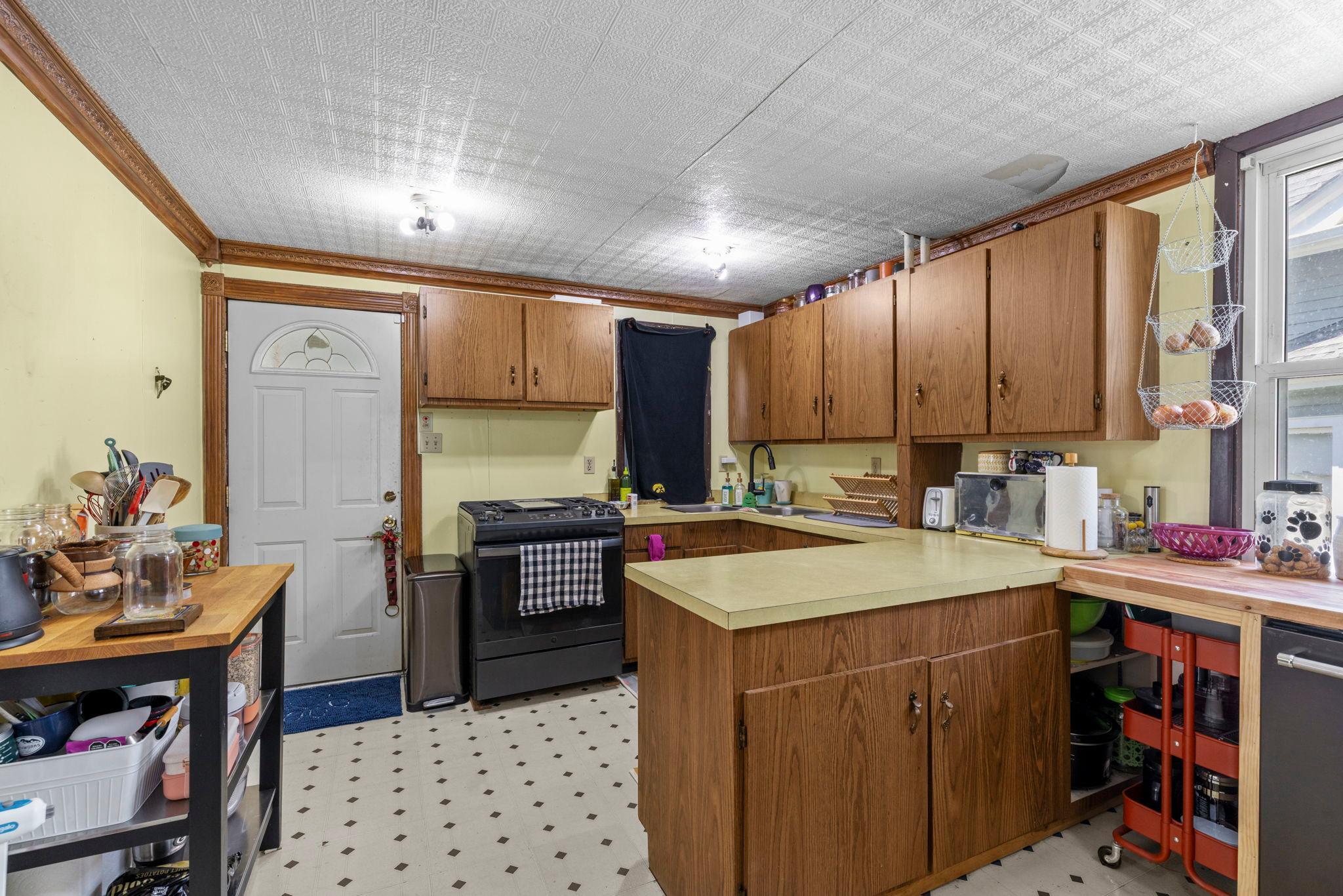 View of Residential at 553 Manomin Avenue, Saint Paul MN 55107, Saint Paul (16 of 60) - Mike Wilen | Minnesota Team Real Estate
