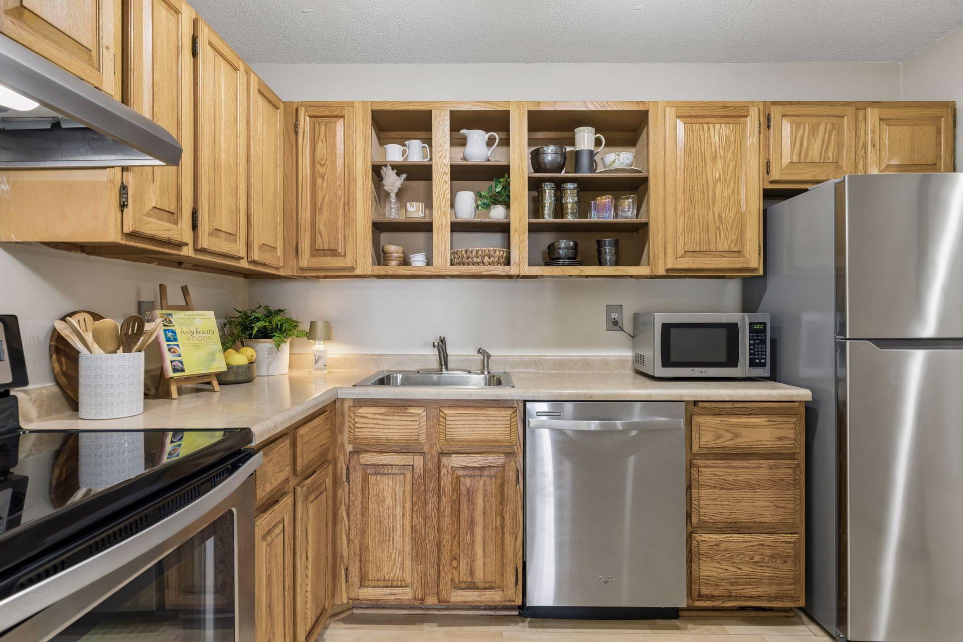View of Residential at 400 Groveland Avenue #1212, Minneapolis MN 55403, Minneapolis (5 of 45) - Mike Wilen | Minnesota Team Real Estate