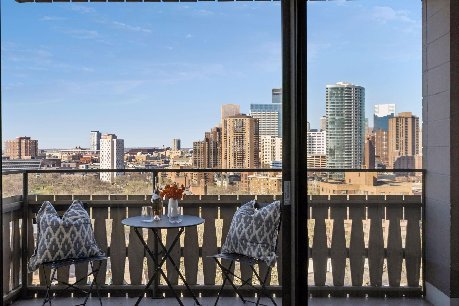 View of Residential at 400 Groveland Avenue #1212, Minneapolis MN 55403, Minneapolis (16 of 45) - Mike Wilen | Minnesota Team Real Estate