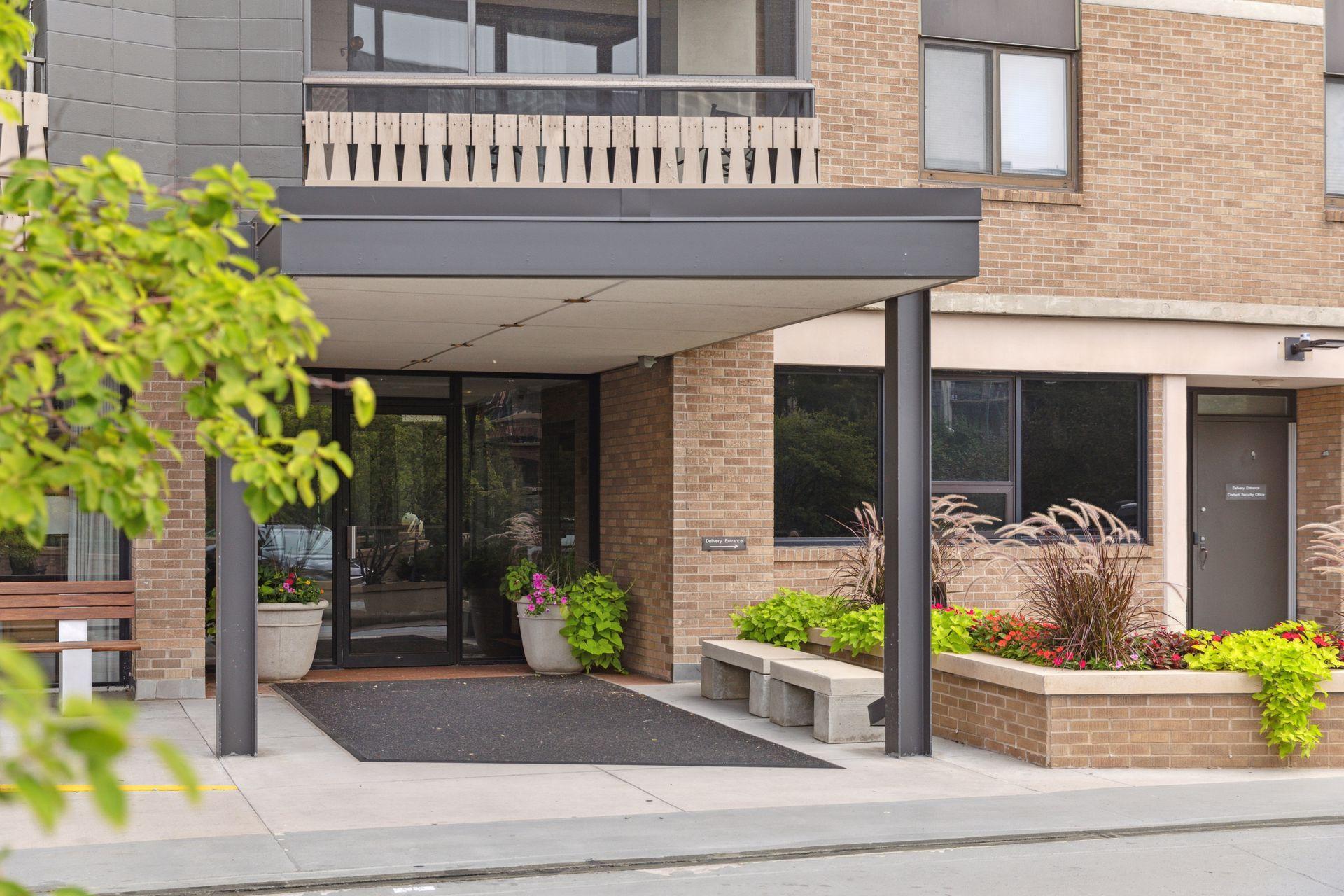 View of Residential at 400 Groveland Avenue #1212, Minneapolis MN 55403, Minneapolis (23 of 45) - Mike Wilen | Minnesota Team Real Estate