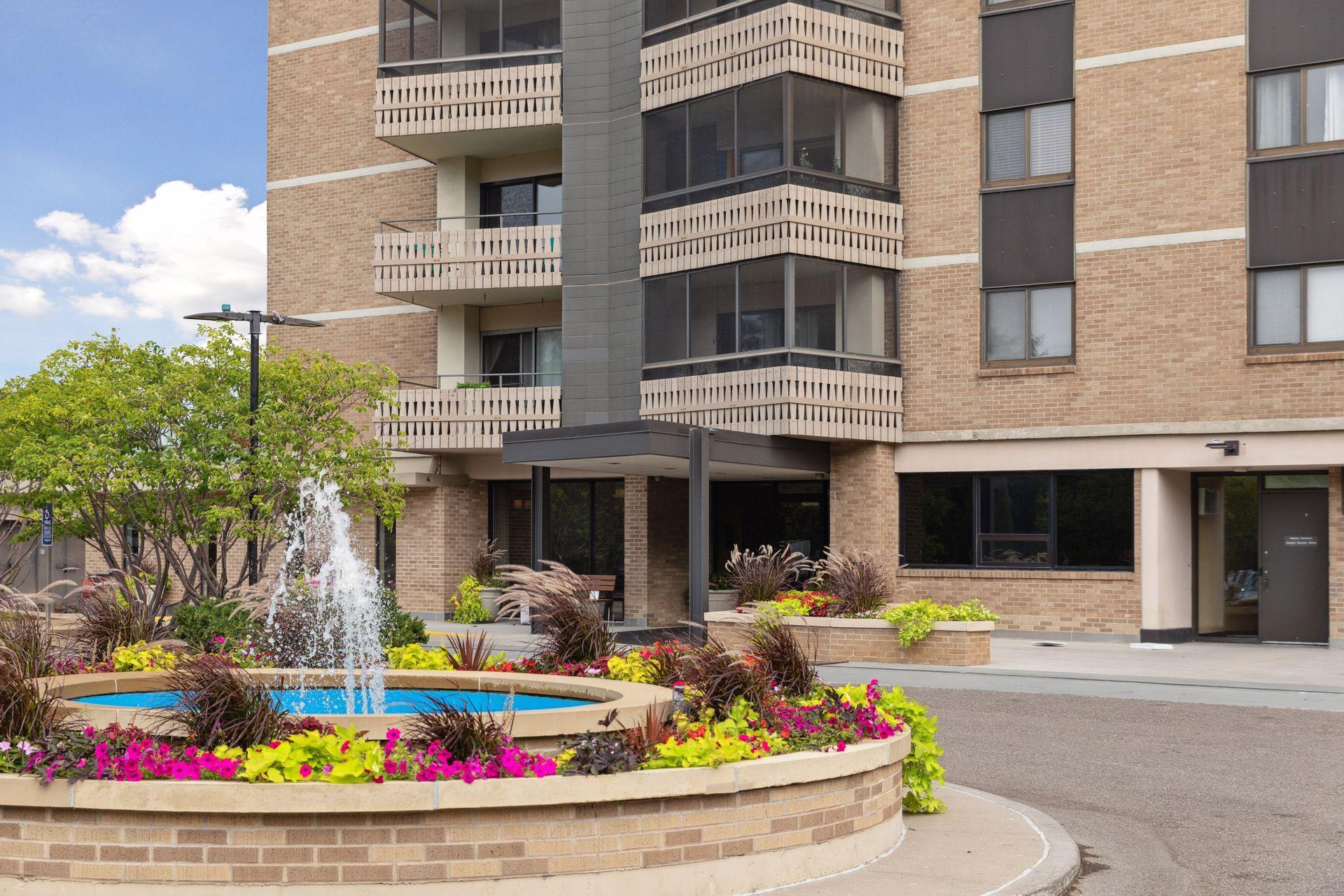 View of Residential at 400 Groveland Avenue #1212, Minneapolis MN 55403, Minneapolis (24 of 45) - Mike Wilen | Minnesota Team Real Estate