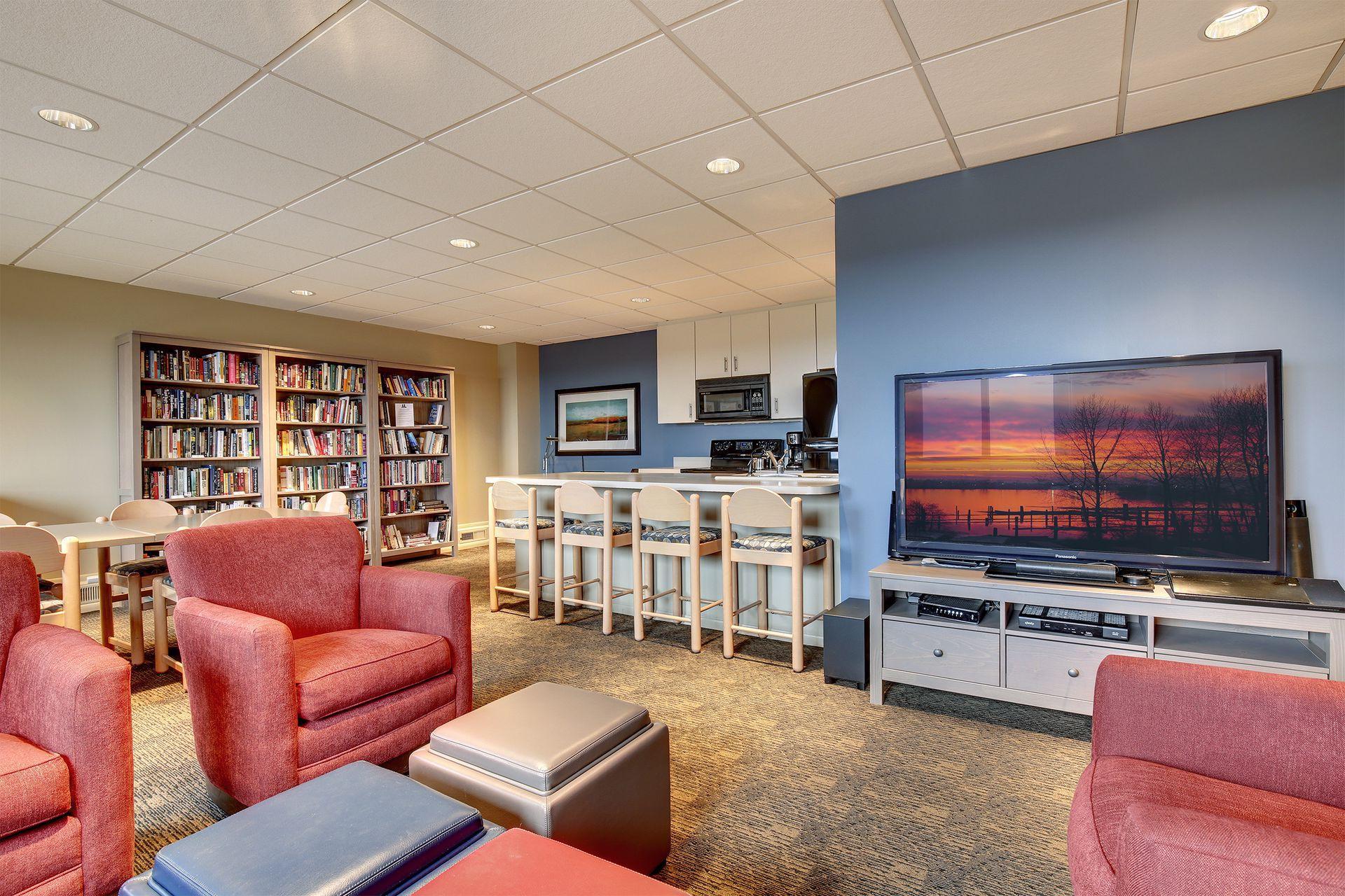 View of Residential at 400 Groveland Avenue #1212, Minneapolis MN 55403, Minneapolis (35 of 45) - Mike Wilen | Minnesota Team Real Estate