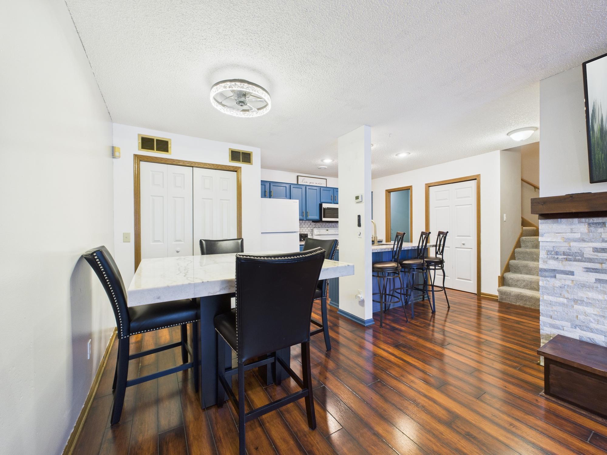 View of Residential at 1853 Riverwood Drive #4, Burnsville MN 55337, Burnsville (6 of 18) - Mike Wilen | Minnesota Team Real Estate
