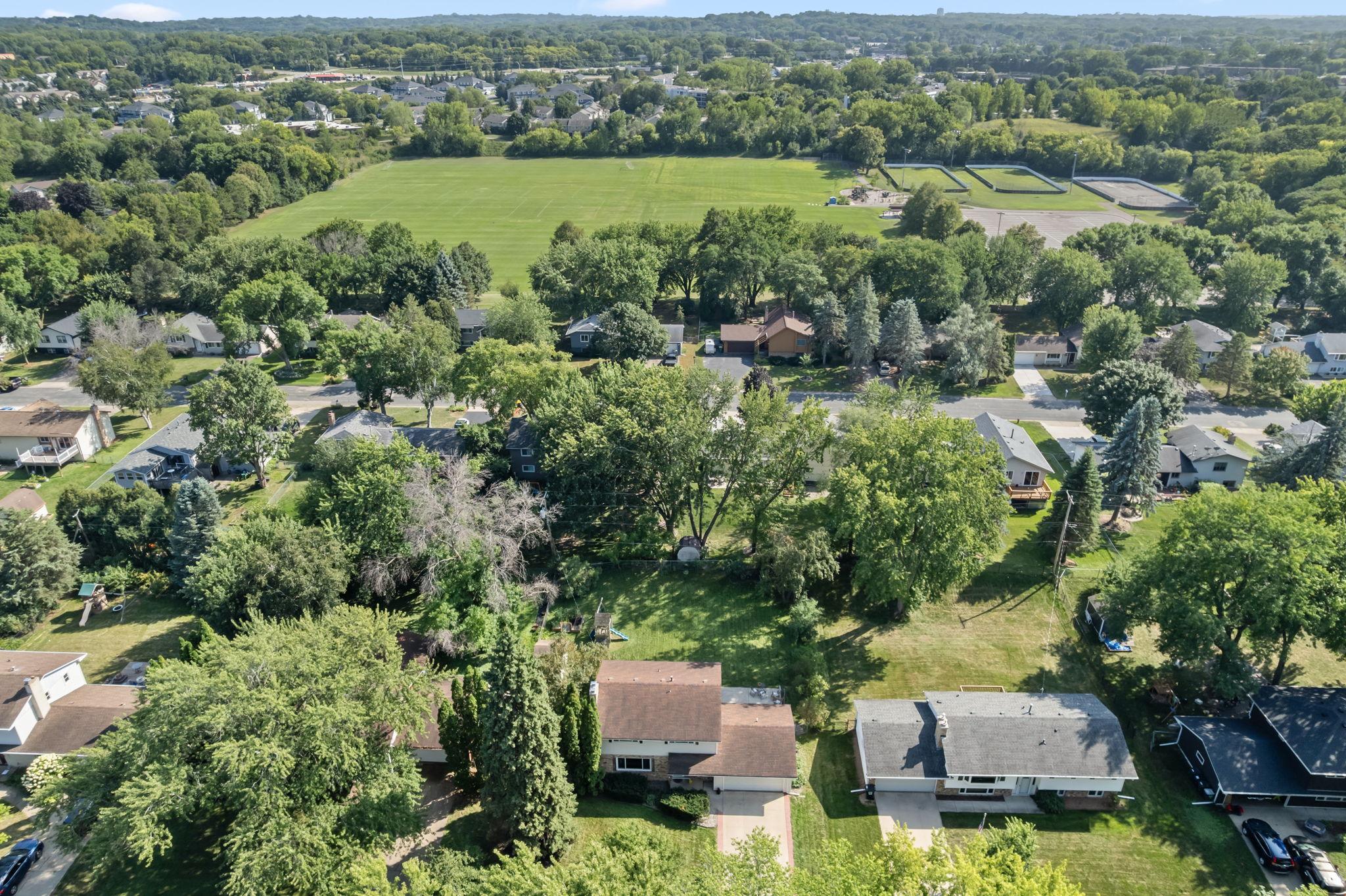 View of Residential at 2003 Tamarack Lane, Burnsville MN 55337, Burnsville (42 of 49) - Mike Wilen | Minnesota Team Real Estate
