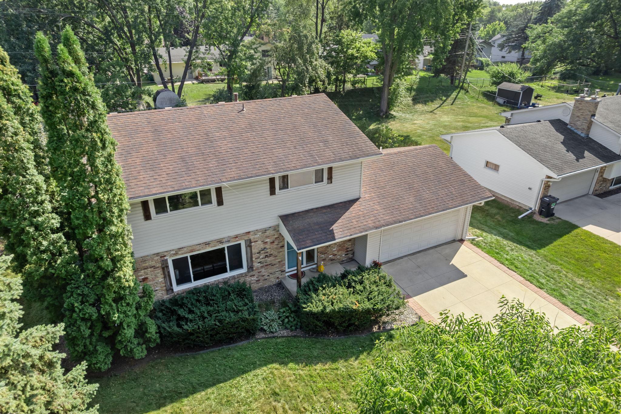View of Residential at 2003 Tamarack Lane, Burnsville MN 55337, Burnsville (37 of 49) - Mike Wilen | Minnesota Team Real Estate