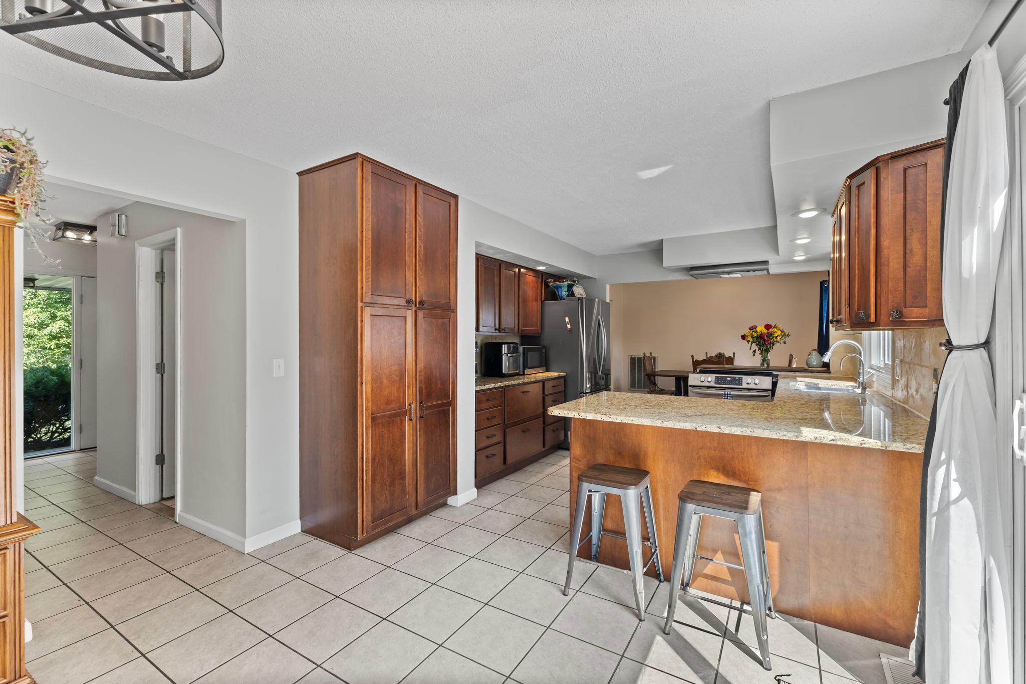 View of Residential at 2003 Tamarack Lane, Burnsville MN 55337, Burnsville (13 of 49) - Mike Wilen | Minnesota Team Real Estate