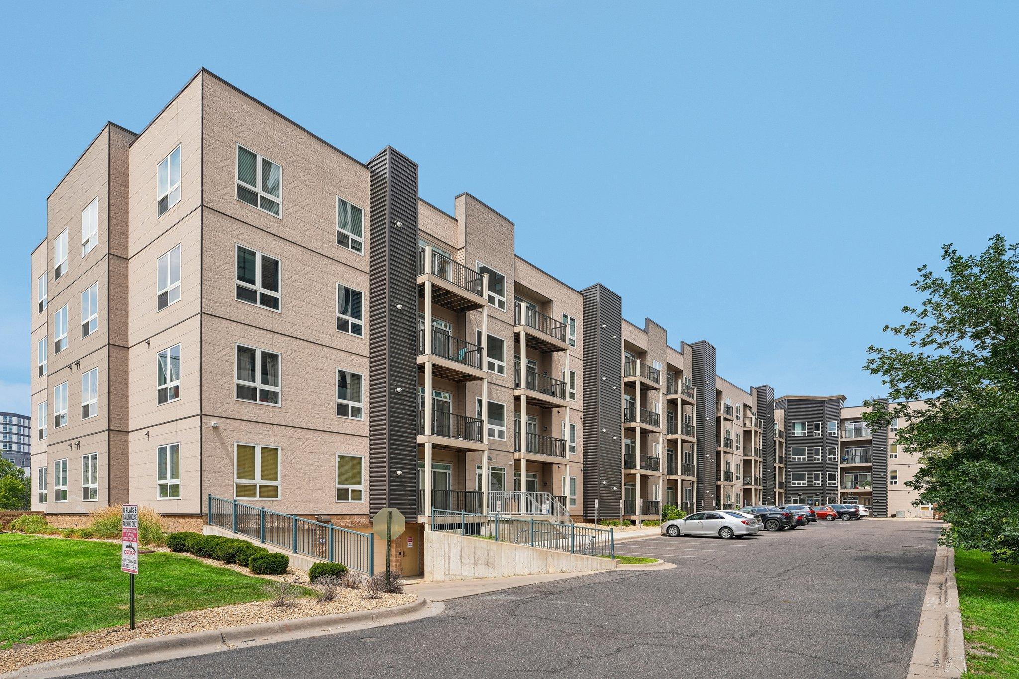 View of Residential at 2600 University Avenue #109, Minneapolis MN 55414, Minneapolis (26 of 29) - Mike Wilen | Minnesota Team Real Estate