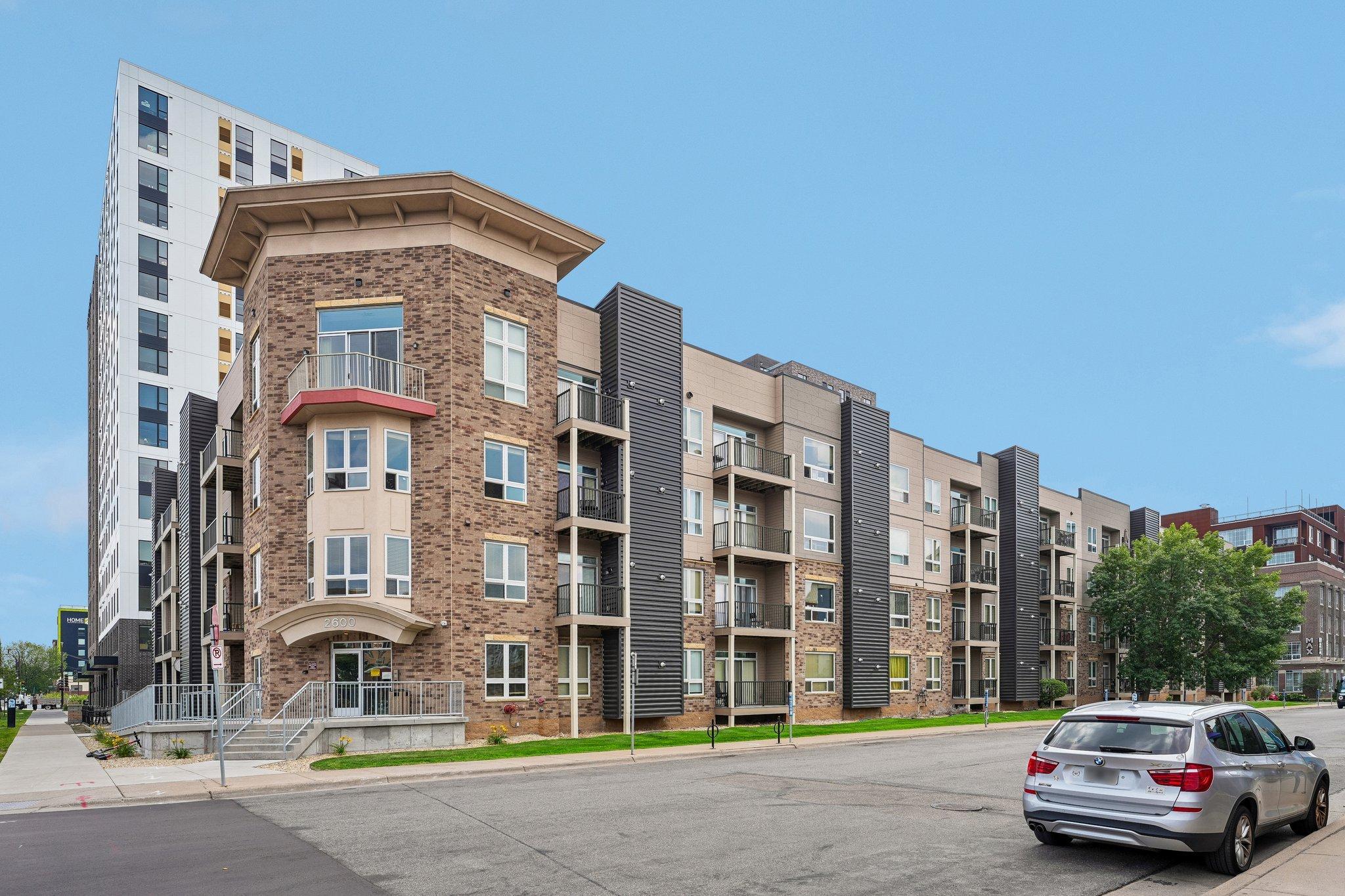 View of Residential at 2600 University Avenue #109, Minneapolis MN 55414, Minneapolis (24 of 29) - Mike Wilen | Minnesota Team Real Estate