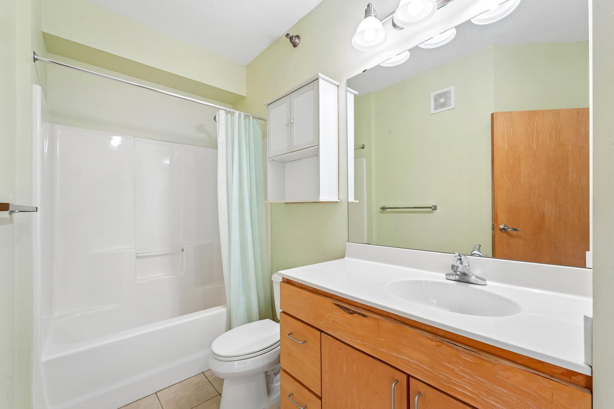 View of Residential at 2600 University Avenue #109, Minneapolis MN 55414, Minneapolis (15 of 29) - Mike Wilen | Minnesota Team Real Estate