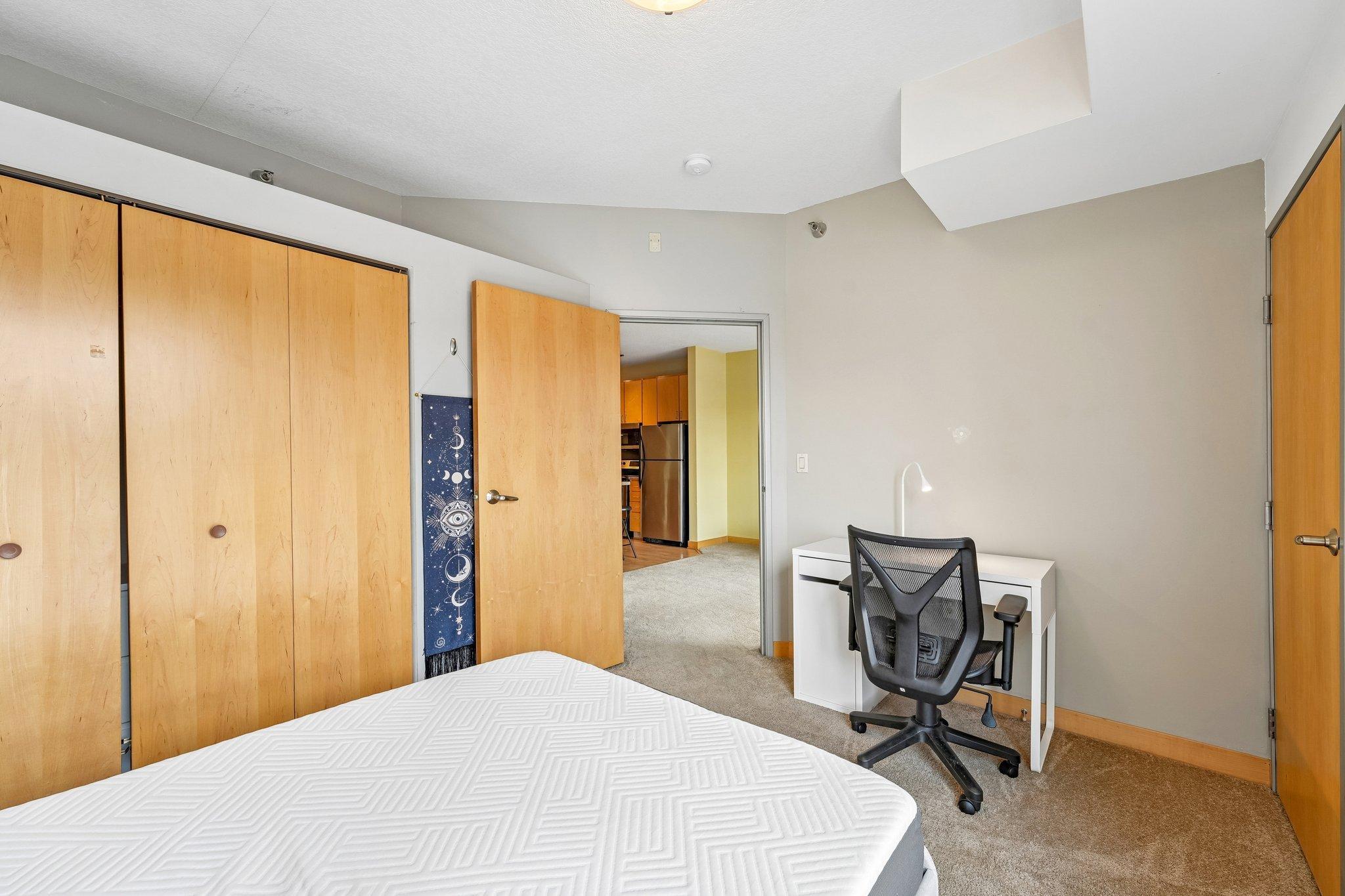 View of Residential at 2600 University Avenue #109, Minneapolis MN 55414, Minneapolis (13 of 29) - Mike Wilen | Minnesota Team Real Estate