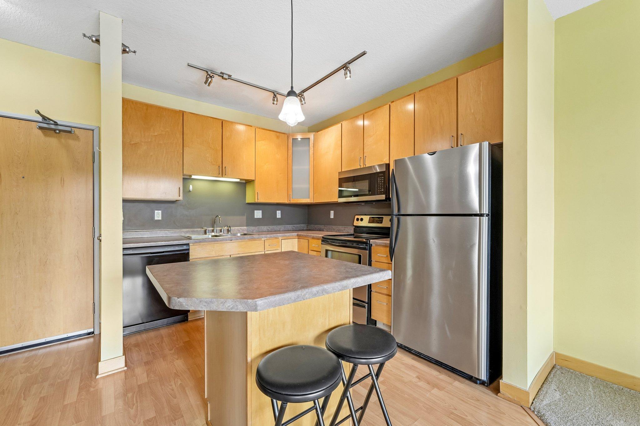 View of Residential at 2600 University Avenue #109, Minneapolis MN 55414, Minneapolis (11 of 29) - Mike Wilen | Minnesota Team Real Estate